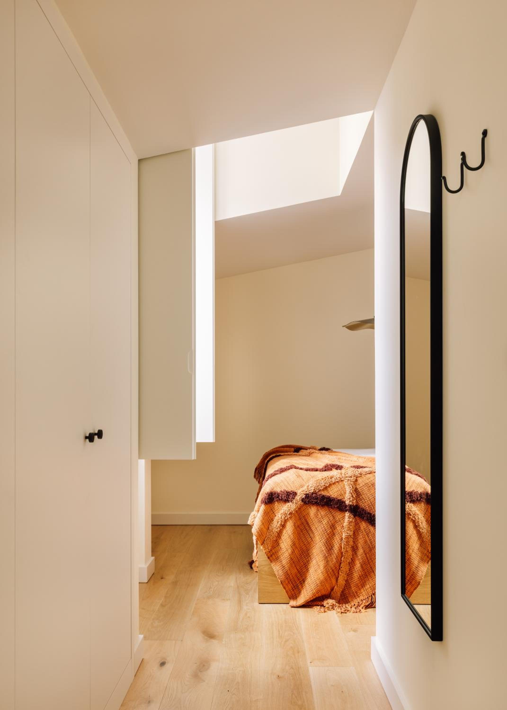 One Bedroom Apartment - Photo 18