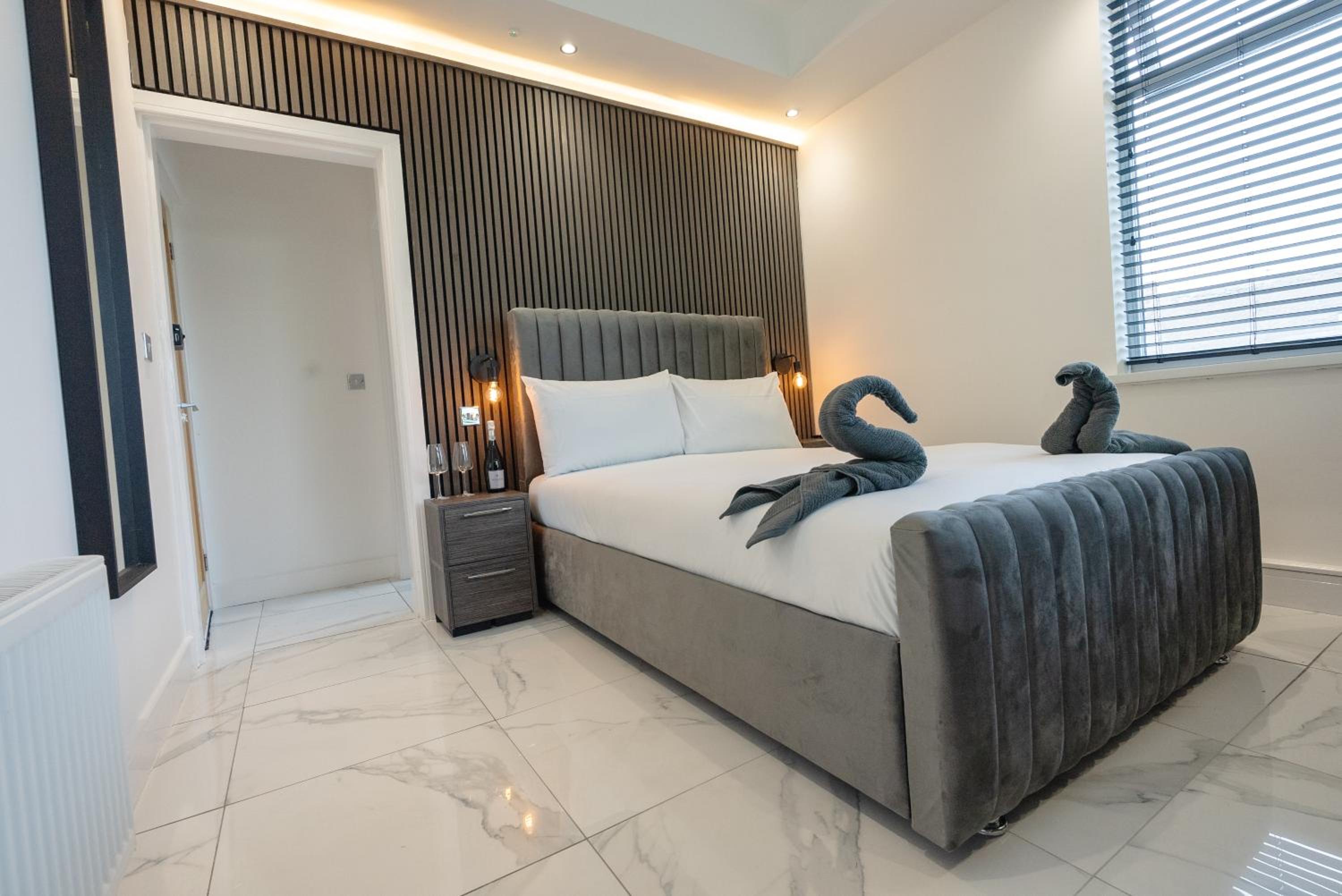 Standard Double Room - Photo 7