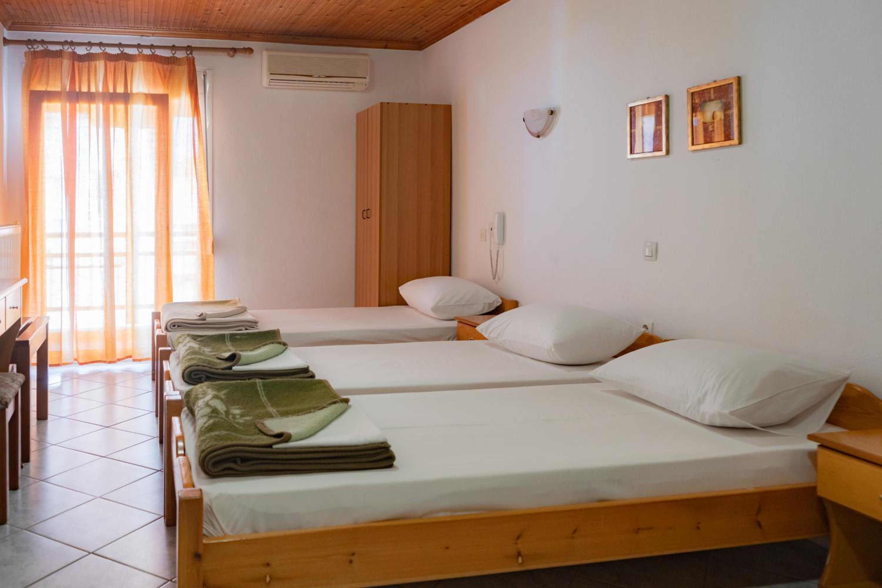 Triple Room With View