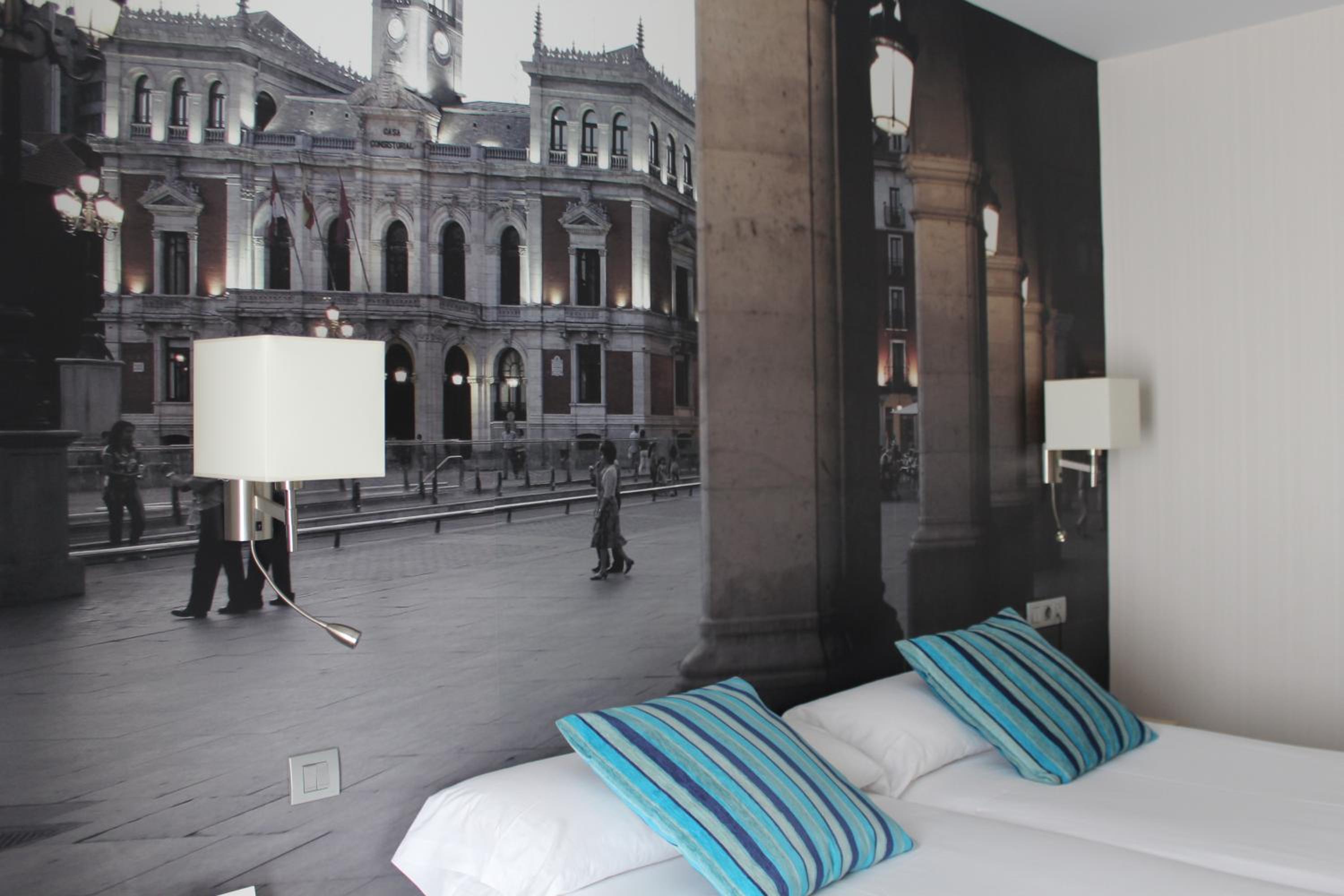 Standard Double Or Twin Room photo 2