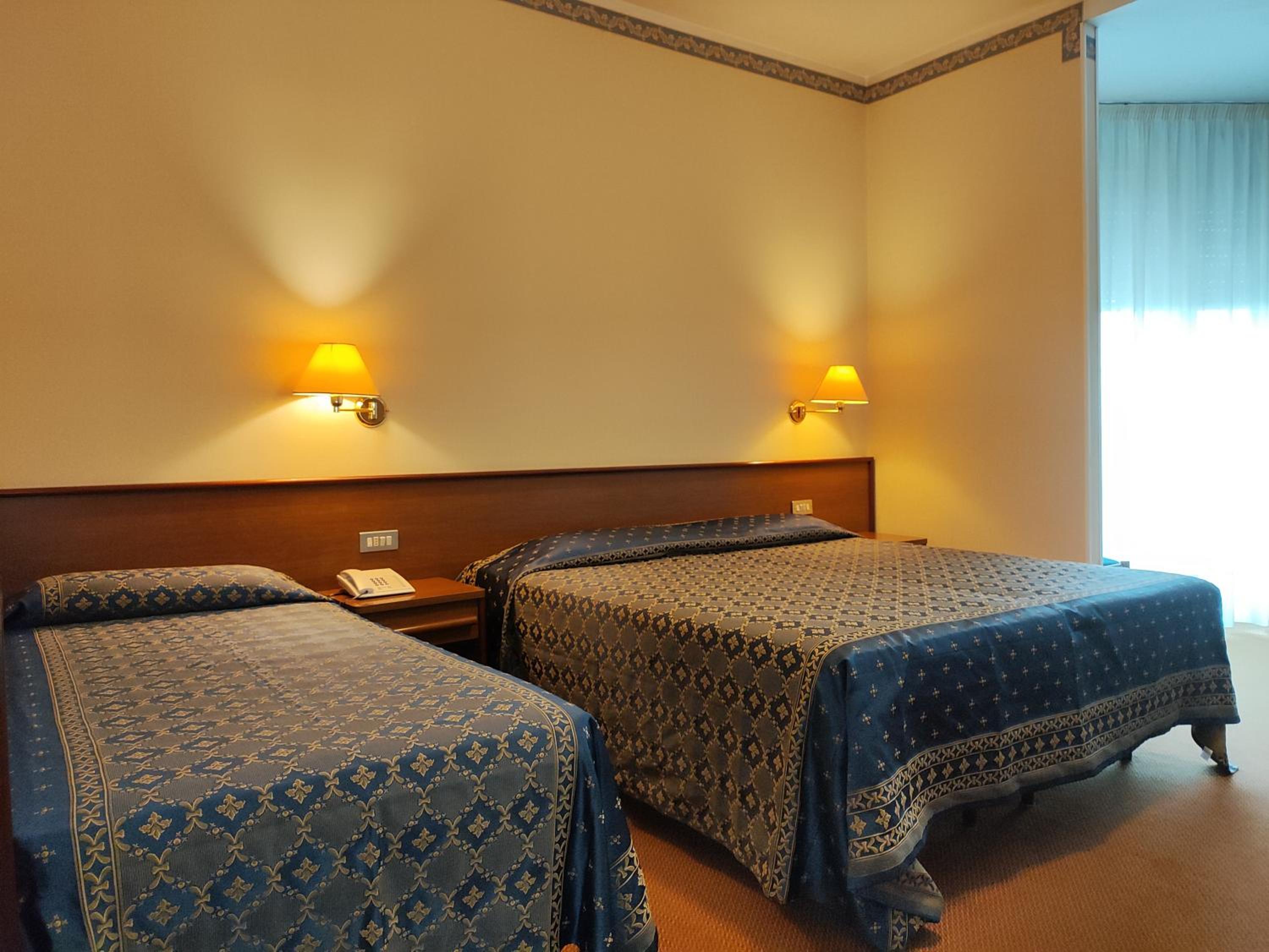 Standard Triple Room photo 1