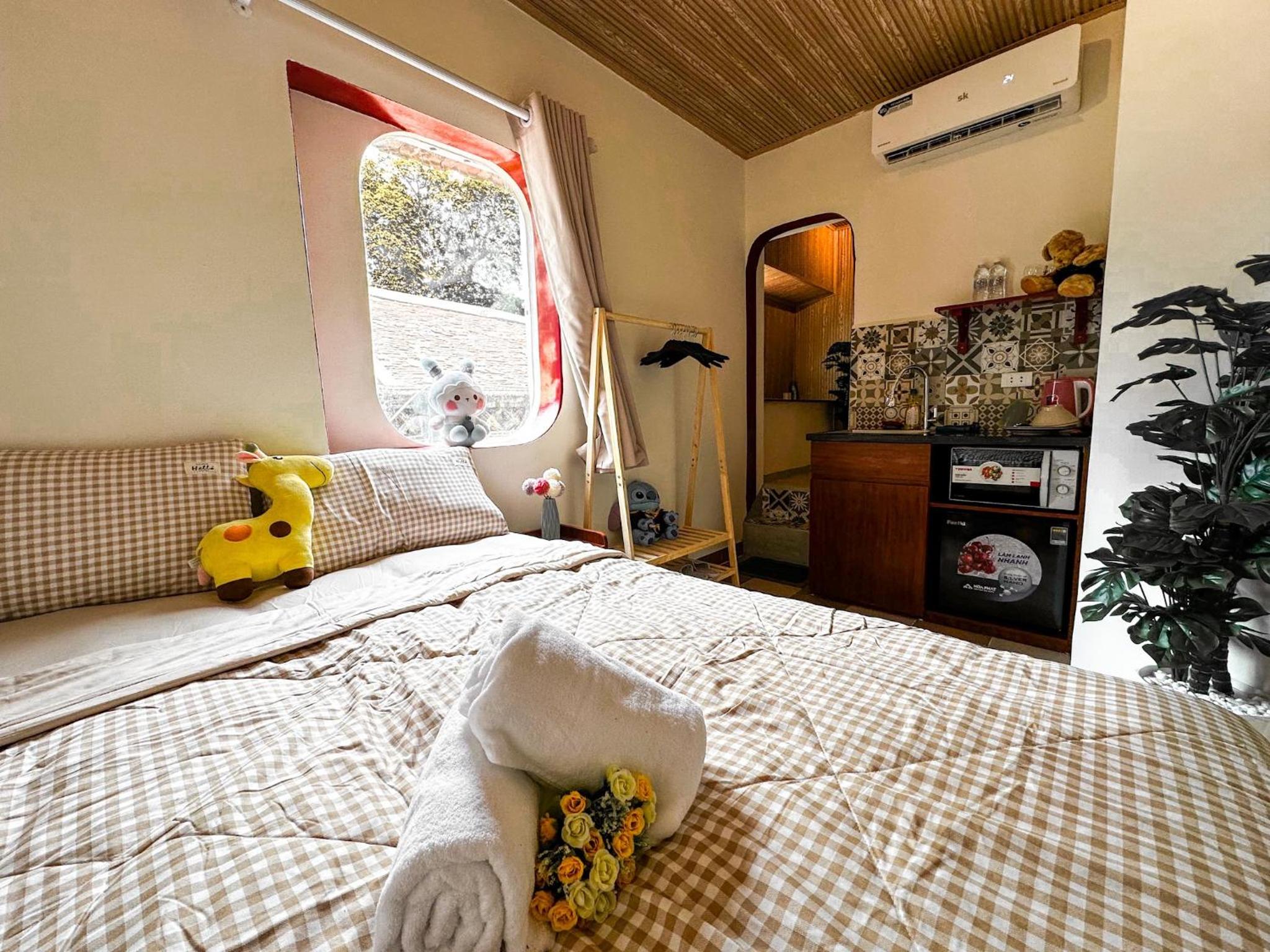 Double Room with Private Bathroom