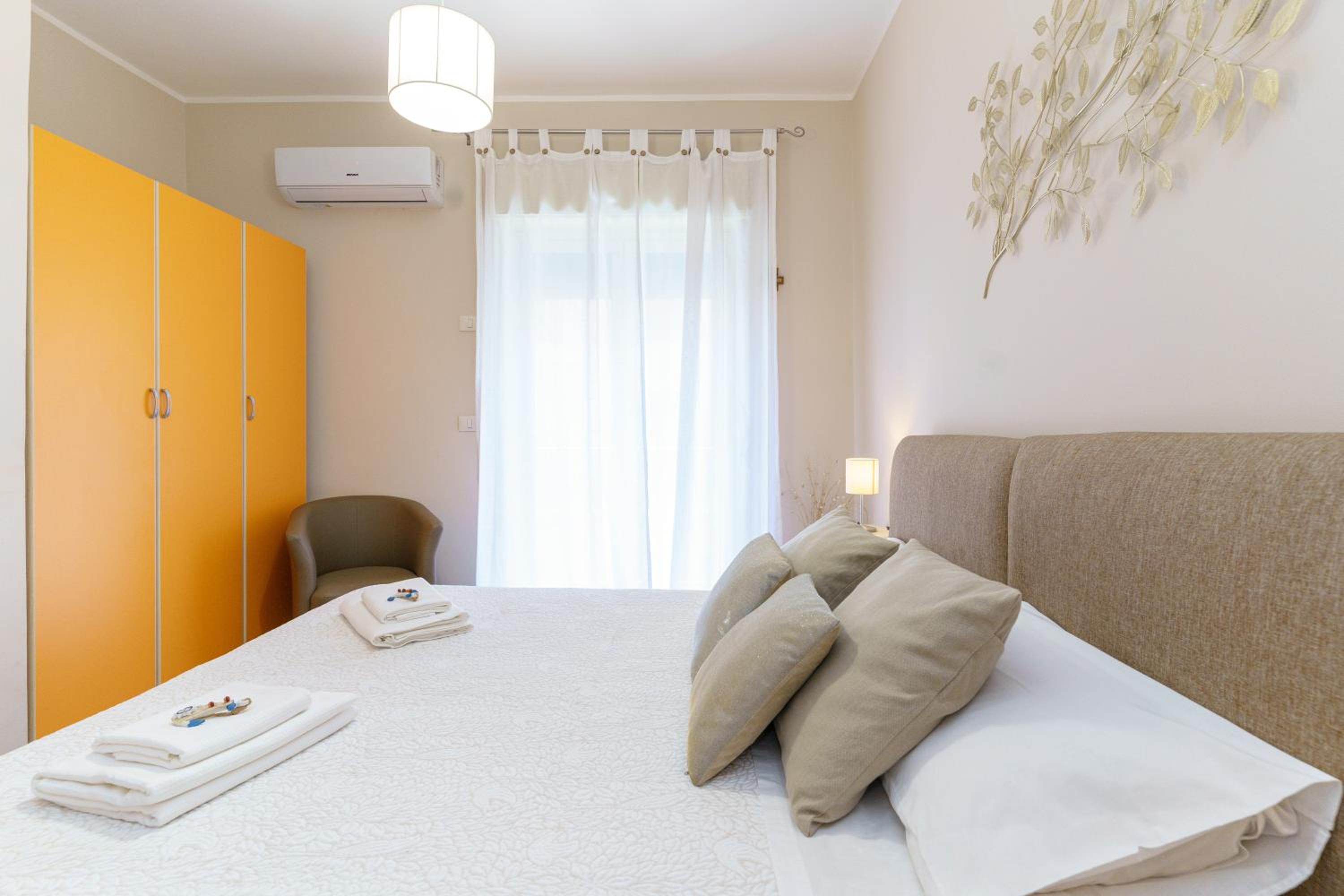 One-Bedroom Apartment with Terrace