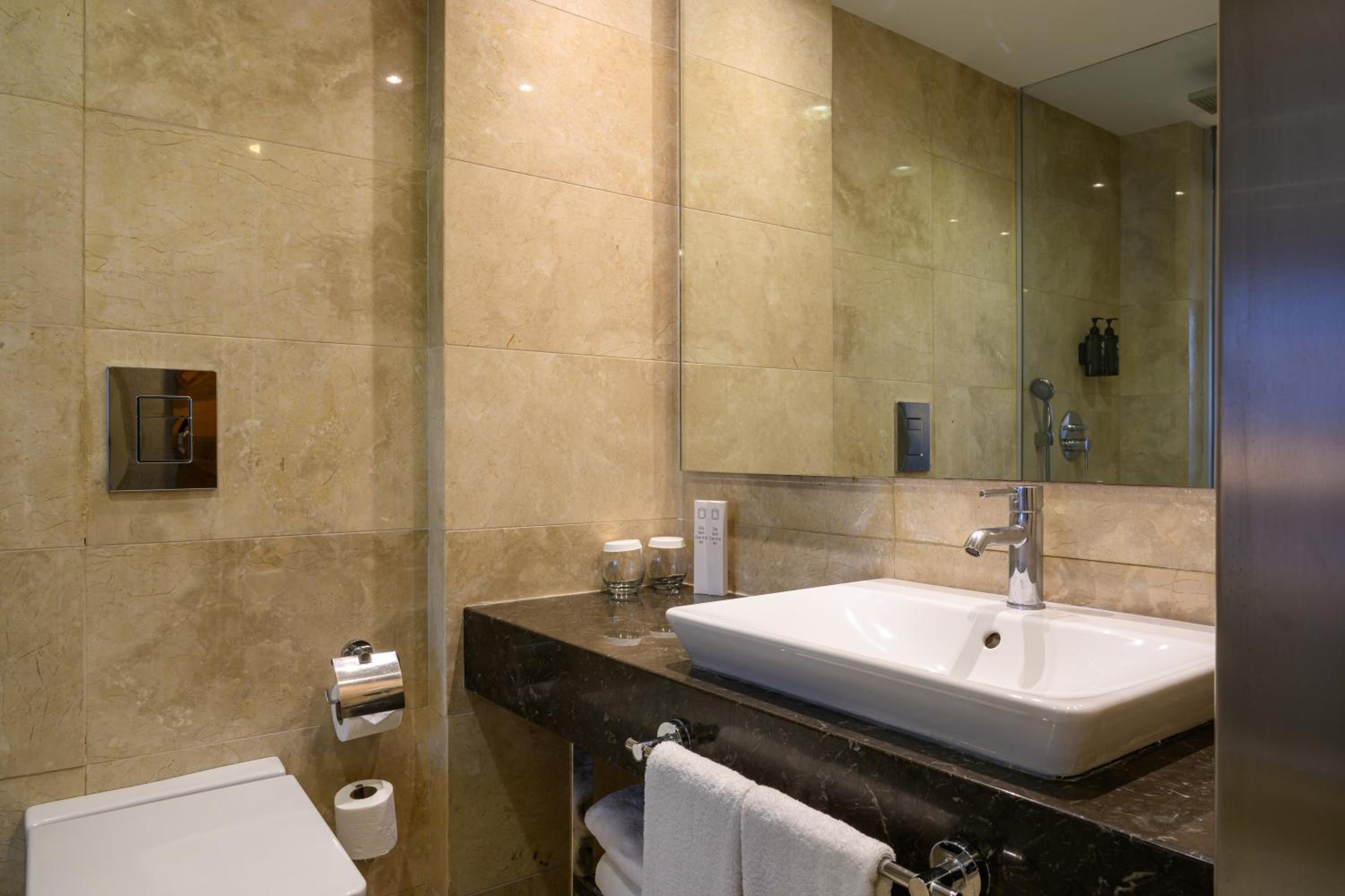 Standard Double Or Twin Room photo 2
