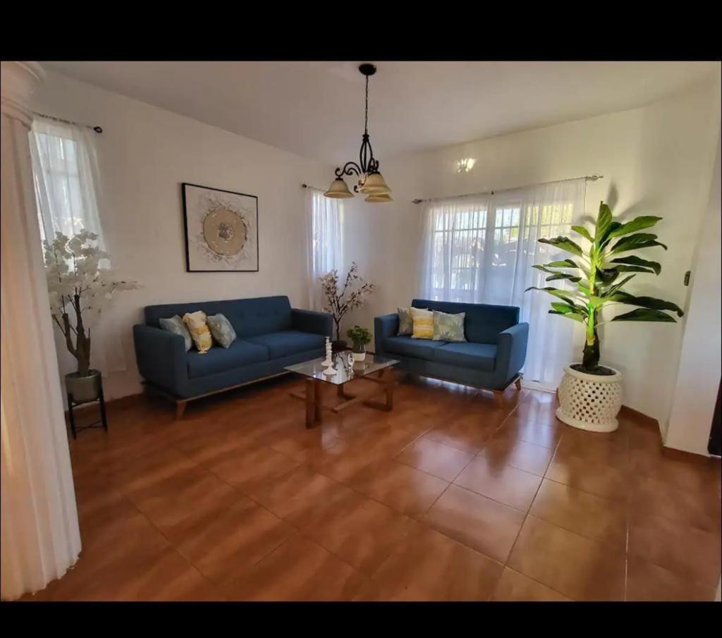 Three-Bedroom Villa photo 1