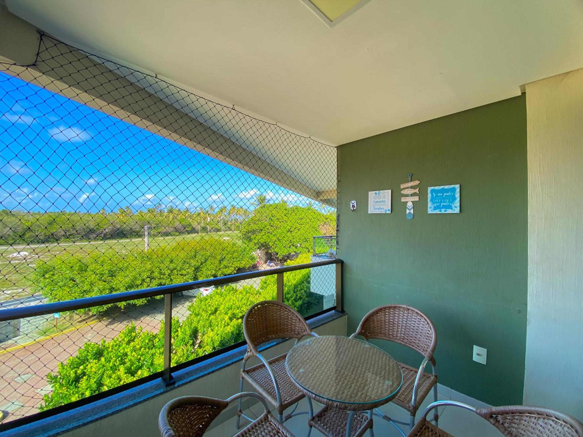 One-Bedroom Apartment with Balcony photo 2