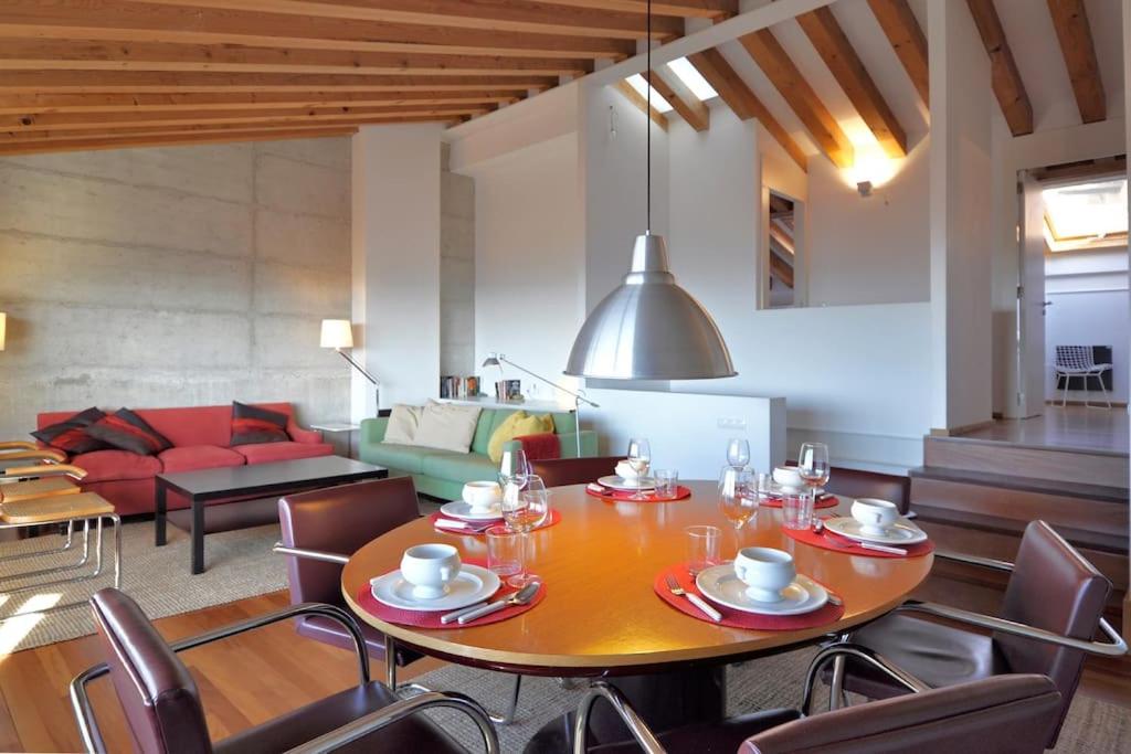 Three-Bedroom Apartment with Sea View photo 2