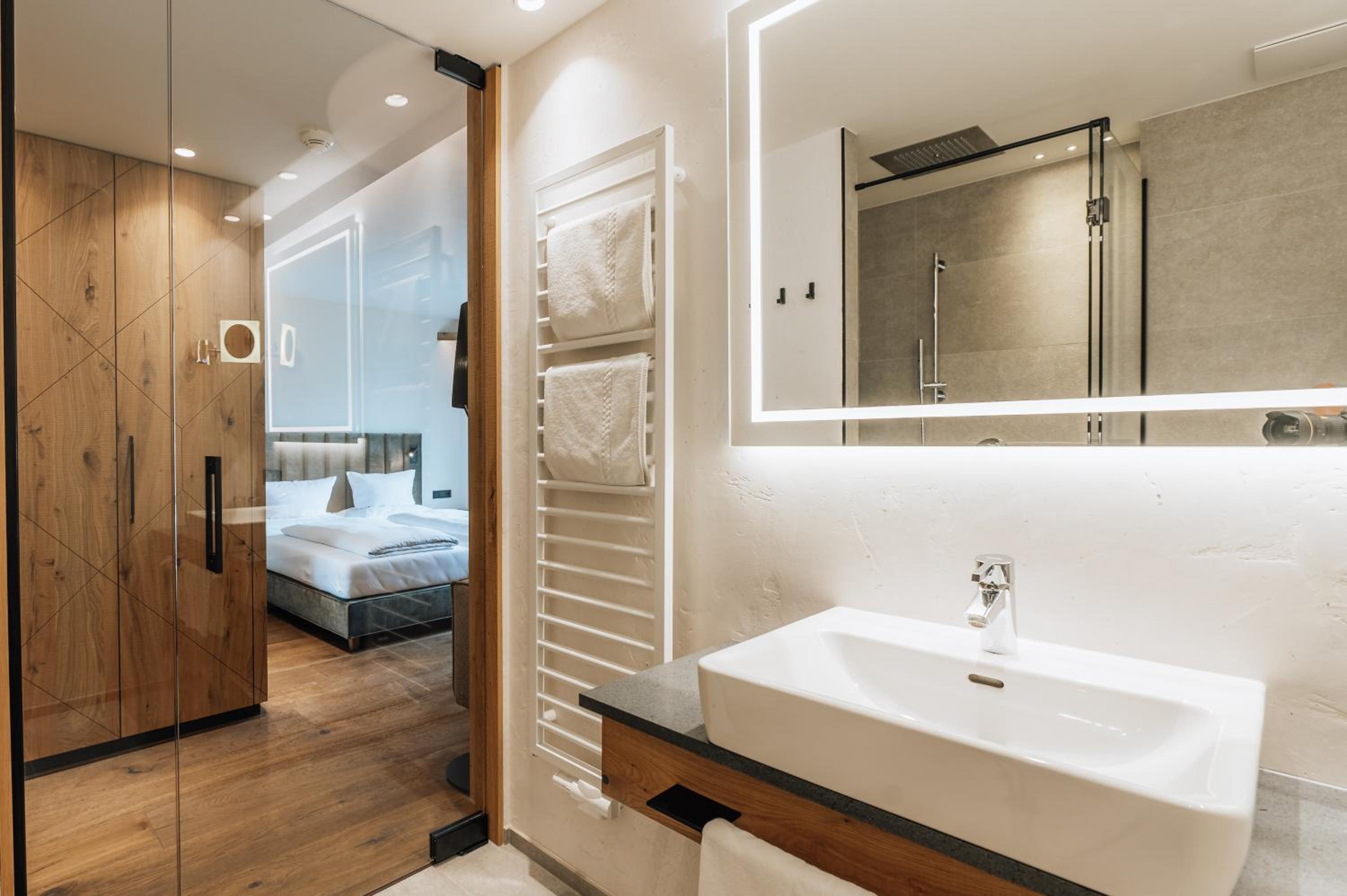 Double Room with Balcony photo 2