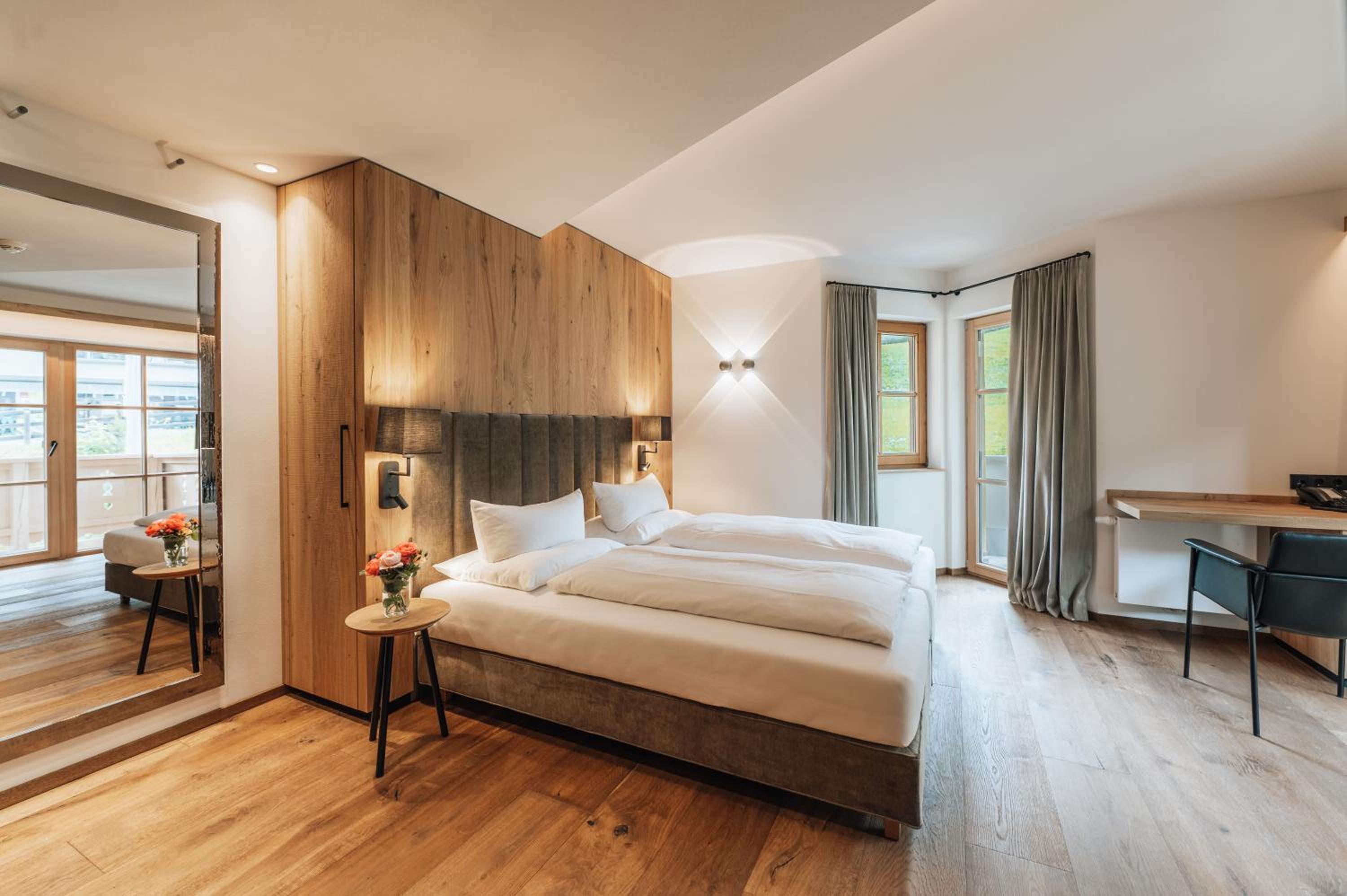Large Double Room