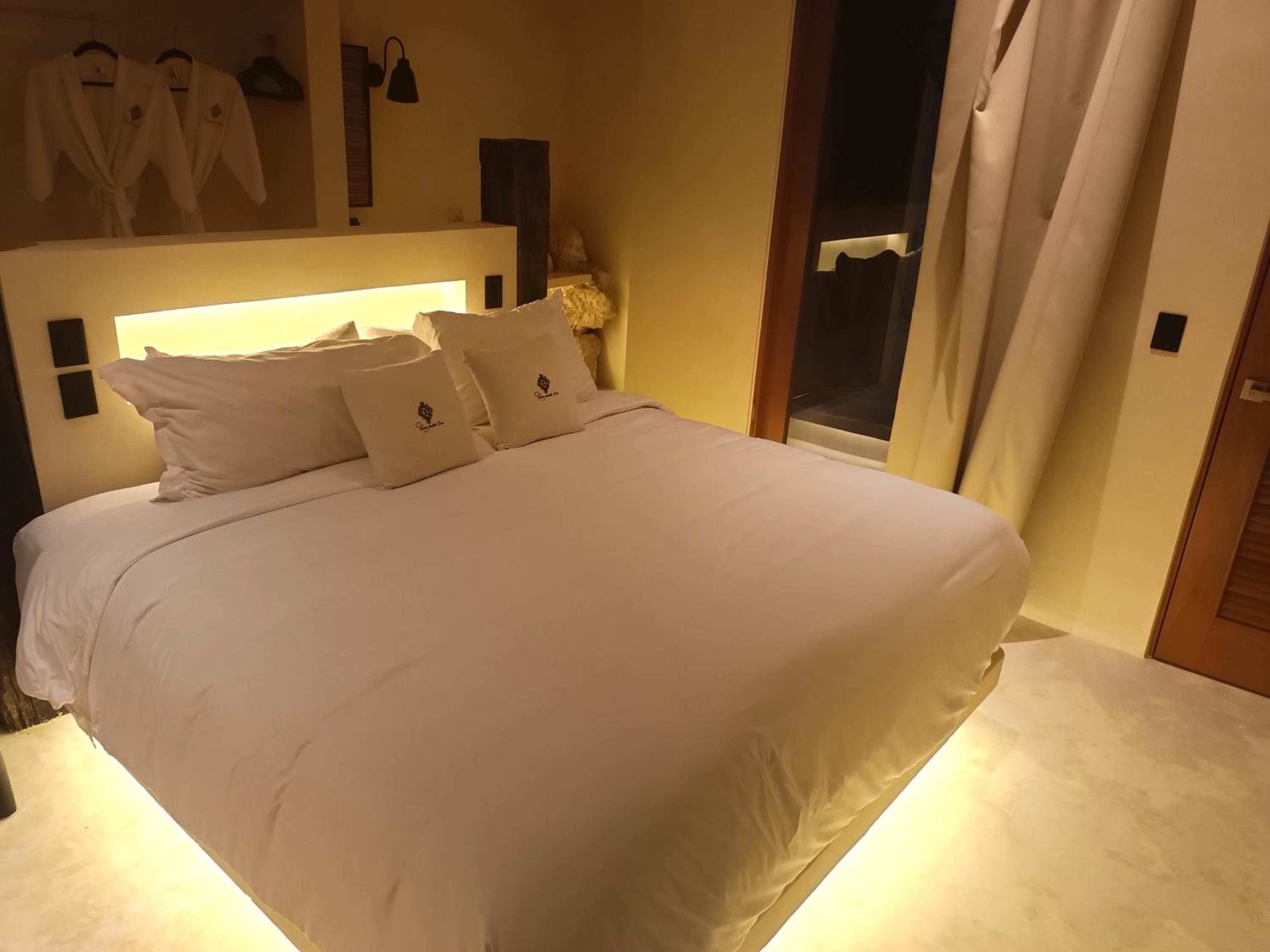 King Suite