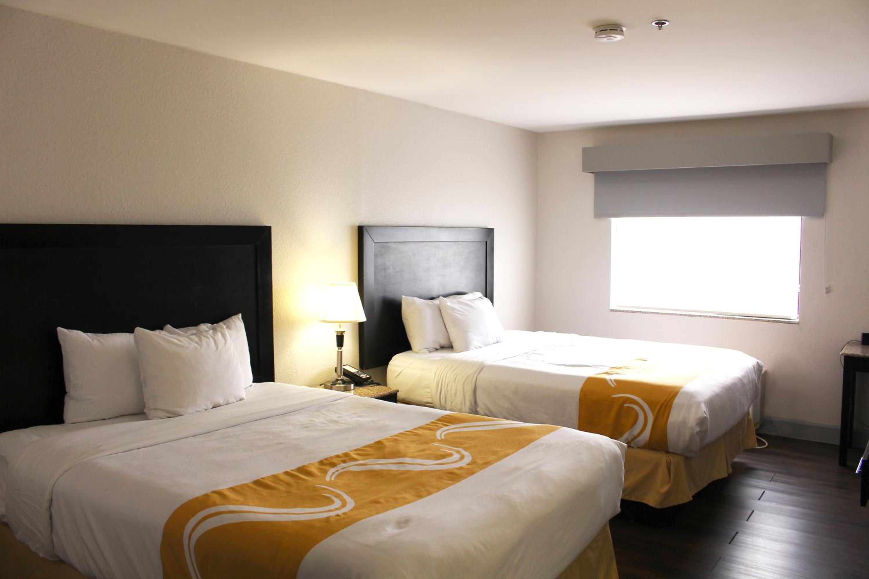 Double Room with Two Double Beds - Non-Smoking - Photo 1