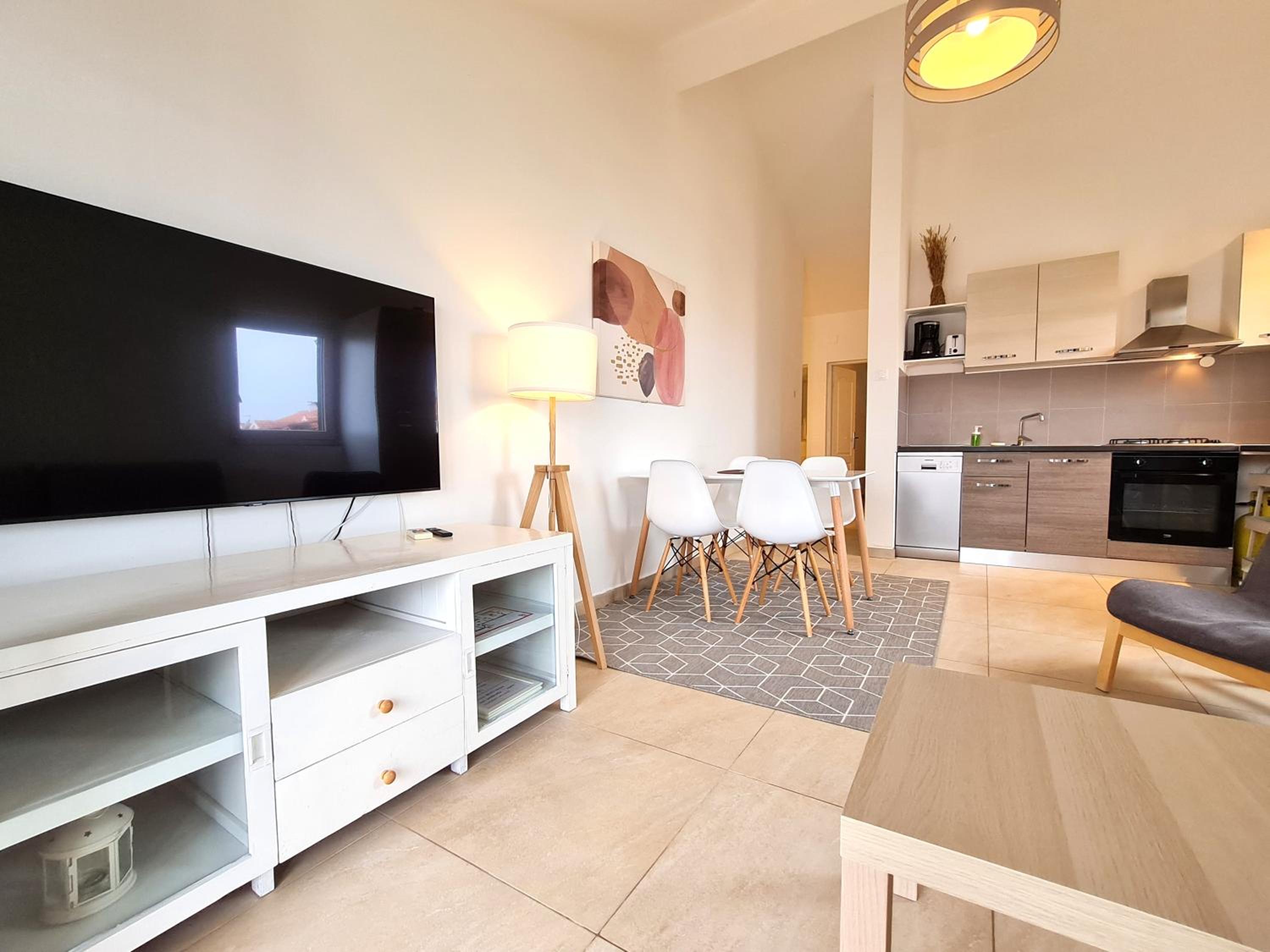 Penthouse Apartment photo 2