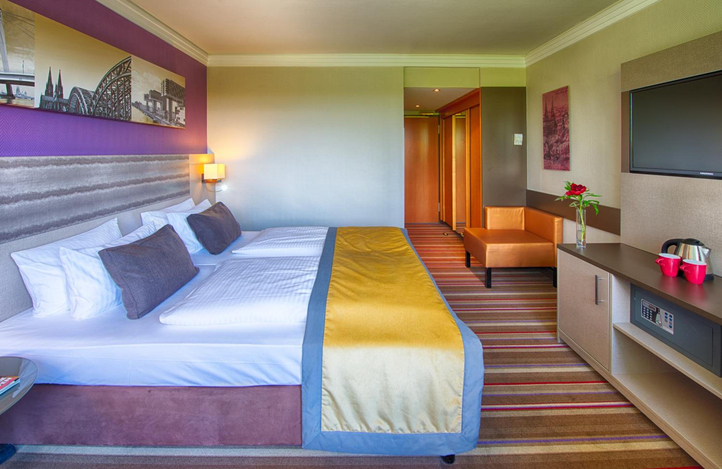 Deluxe Double or Twin Room - Photo 5
