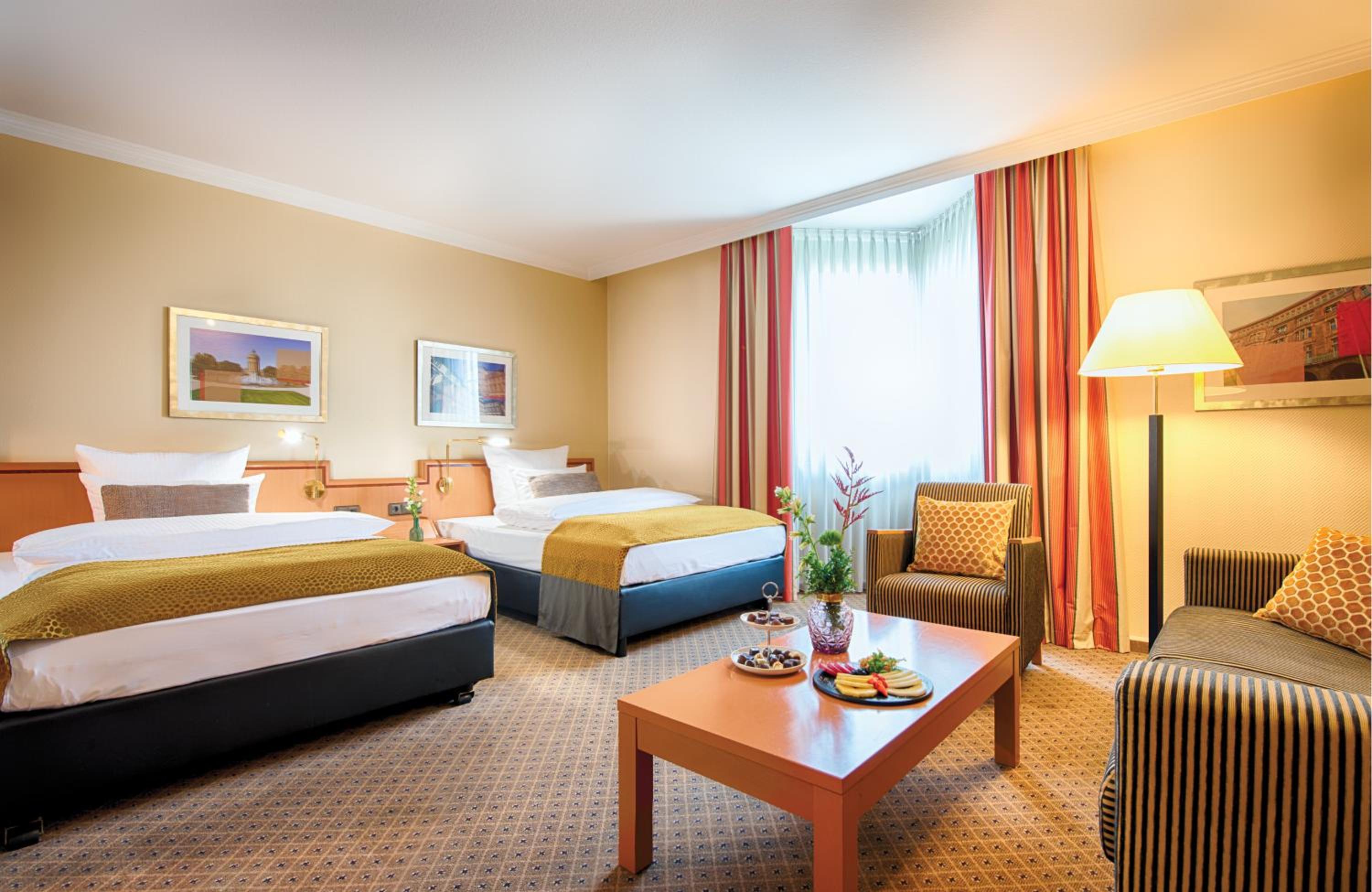 Executive Quadruple Room - Photo 4