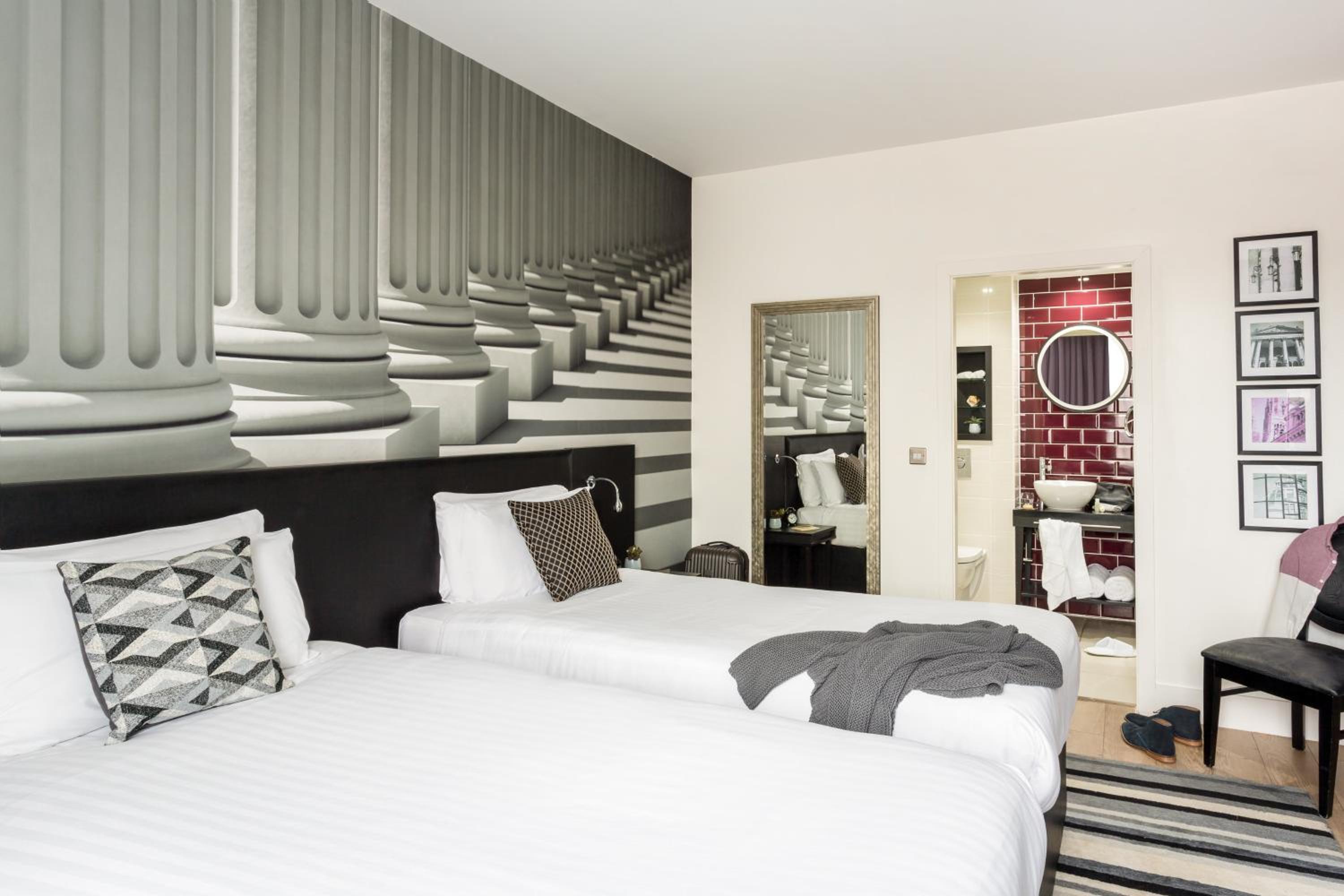Premium Twin Room