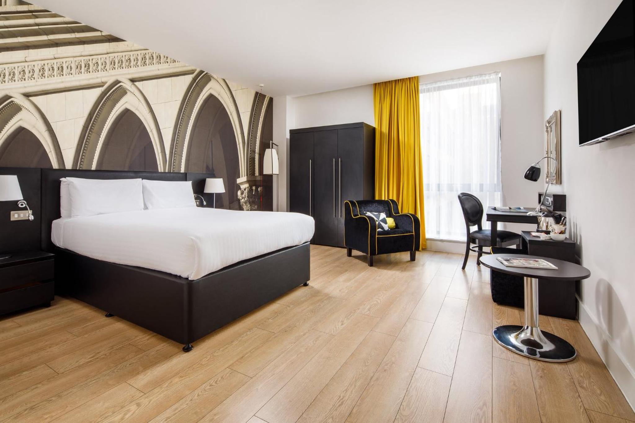Premium King Room - Disability Access
