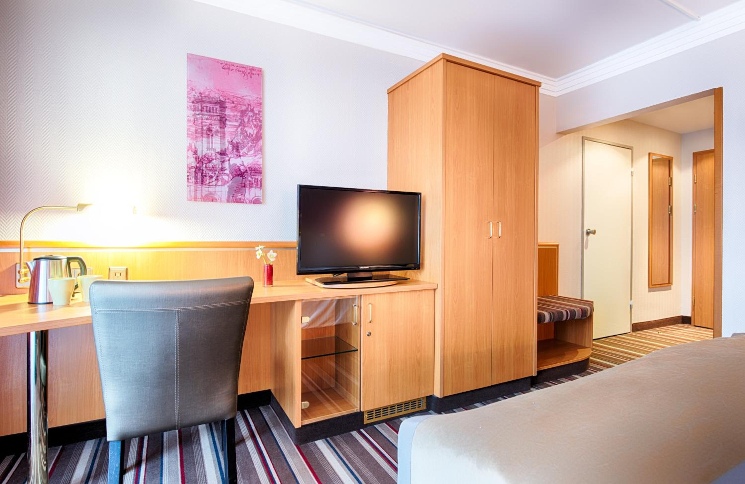 Comfort Twin Room - Photo 5