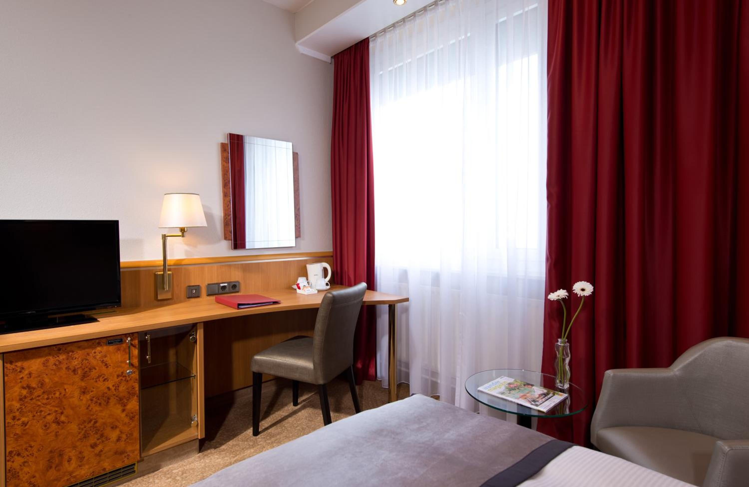 Superior Double or Twin Room - Photo 6