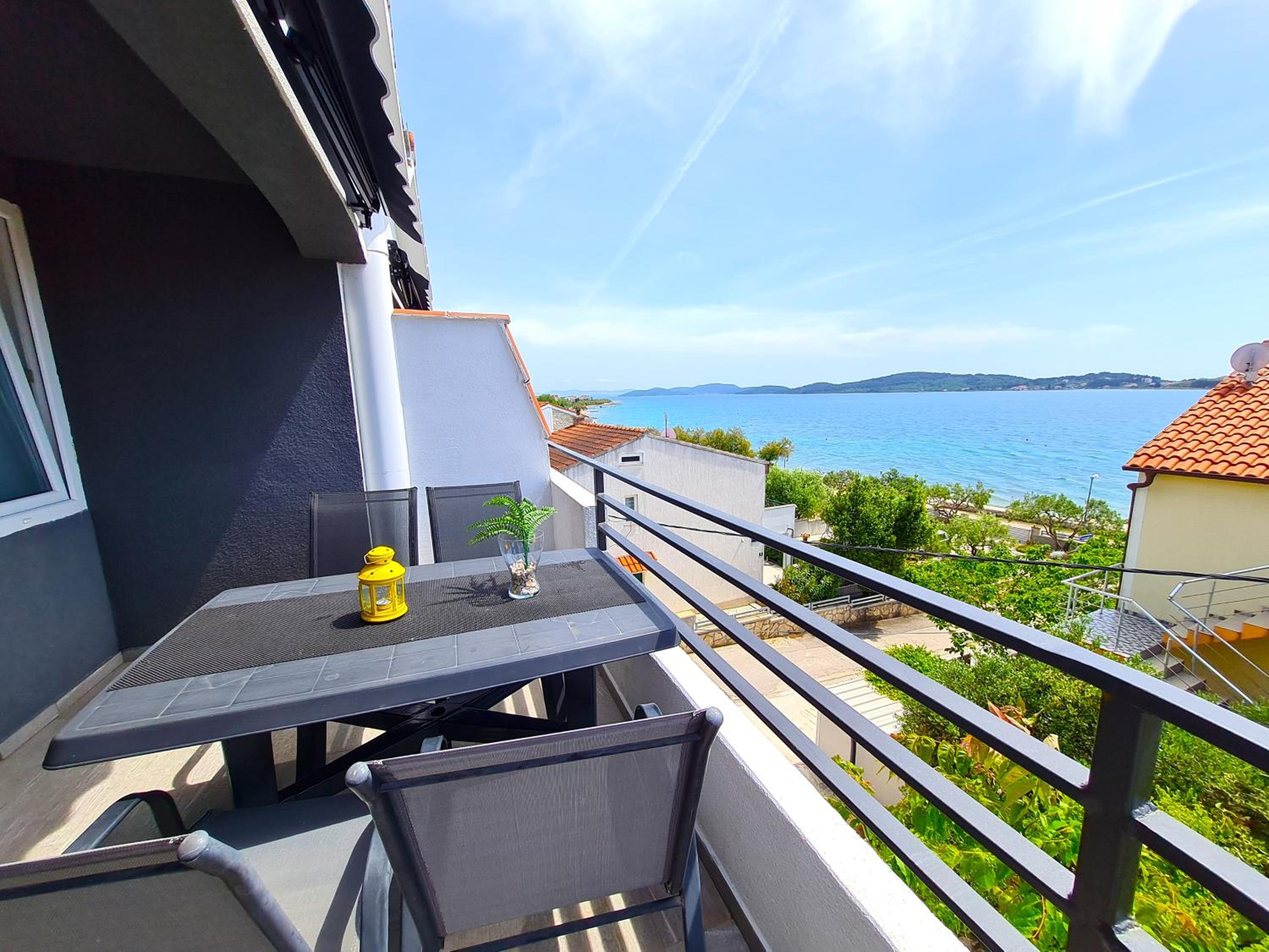 Apartment with Sea View photo 3