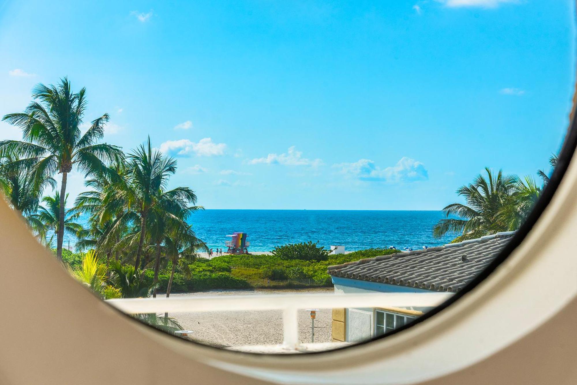Balcony Oceanview - Photo 5