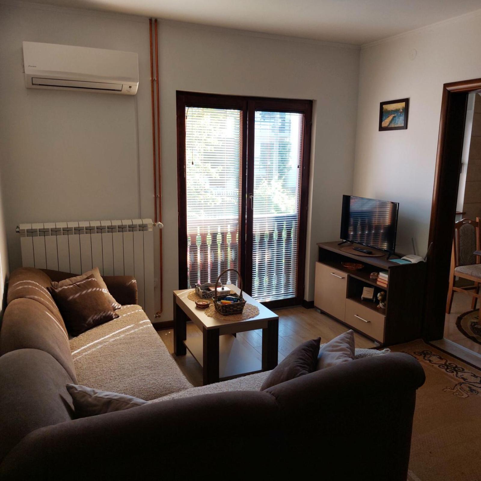 Three-Bedroom Apartment photo 2