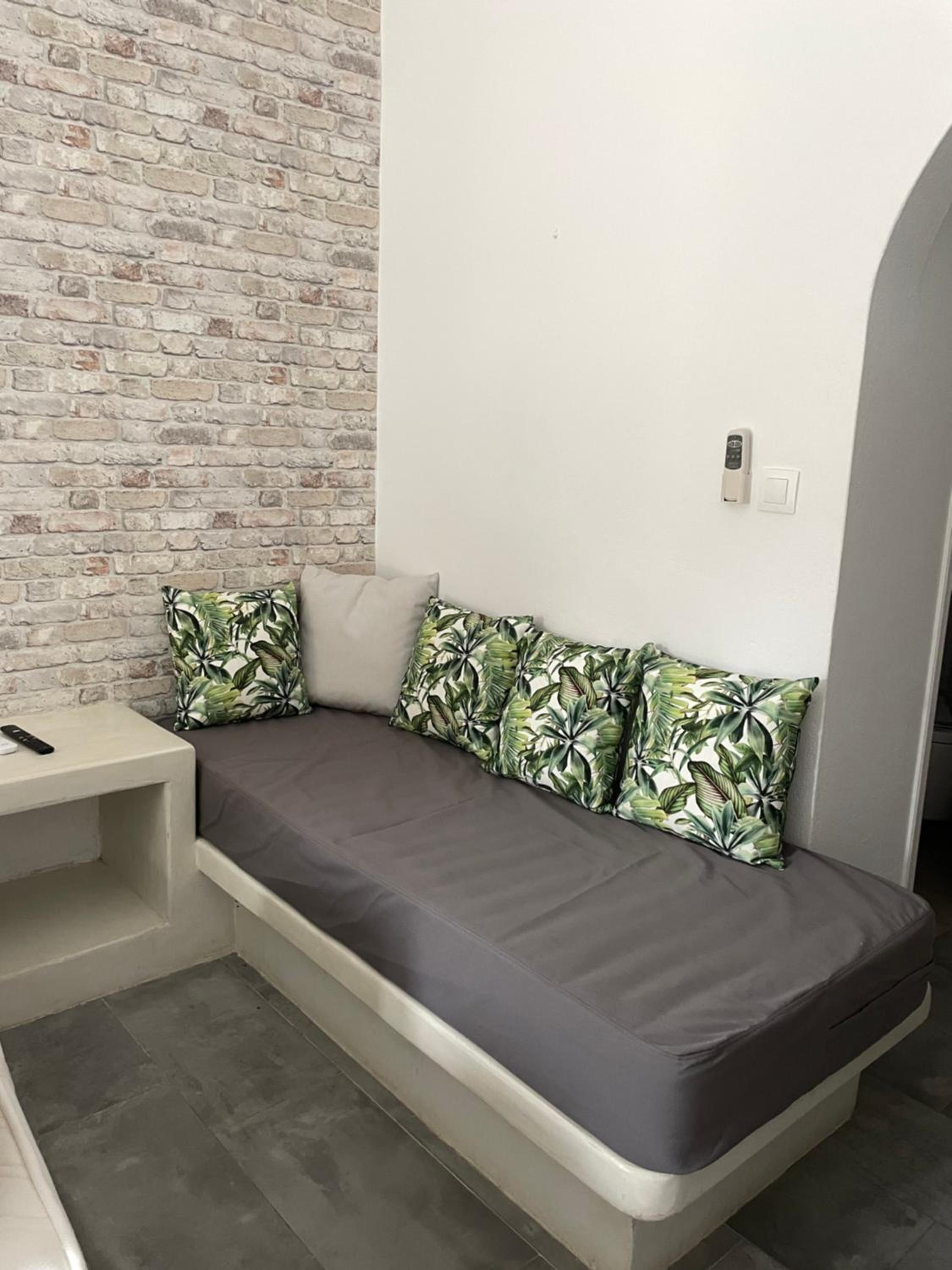 Deluxe Double or Twin Room with Garden View