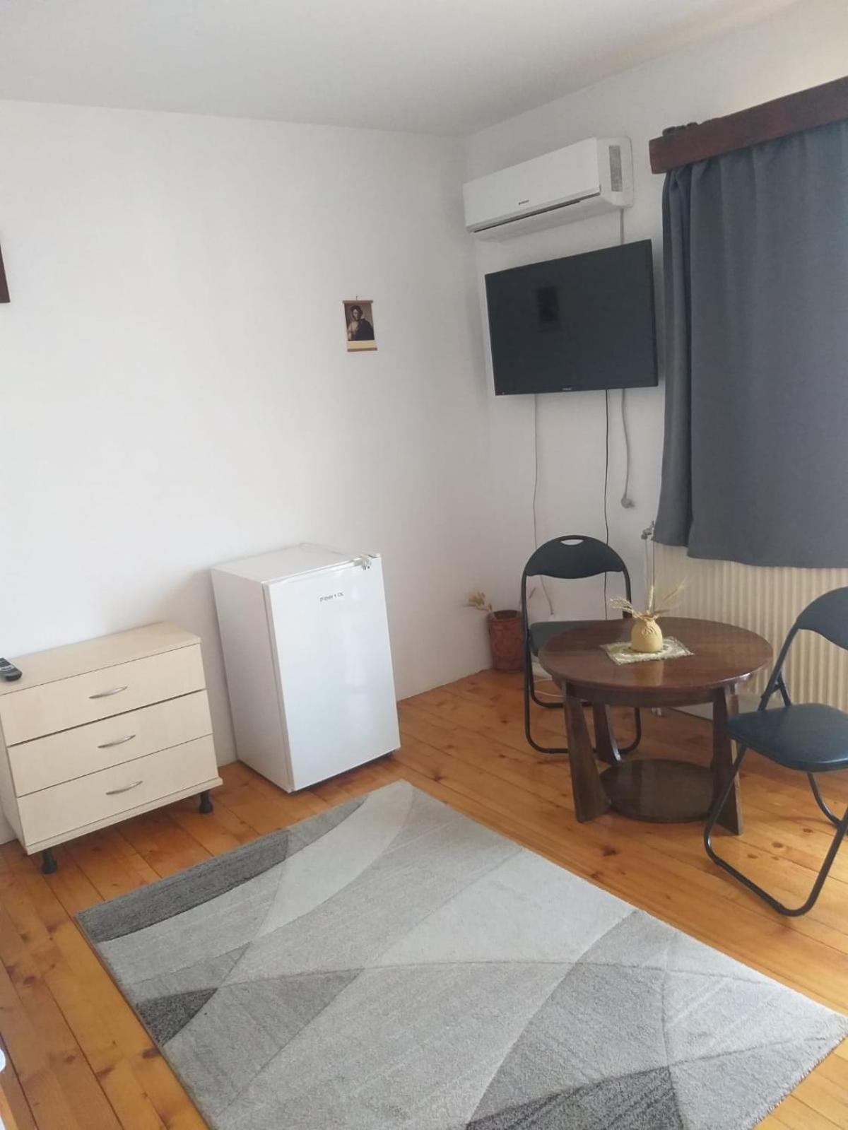 Double Room with Balcony photo 3