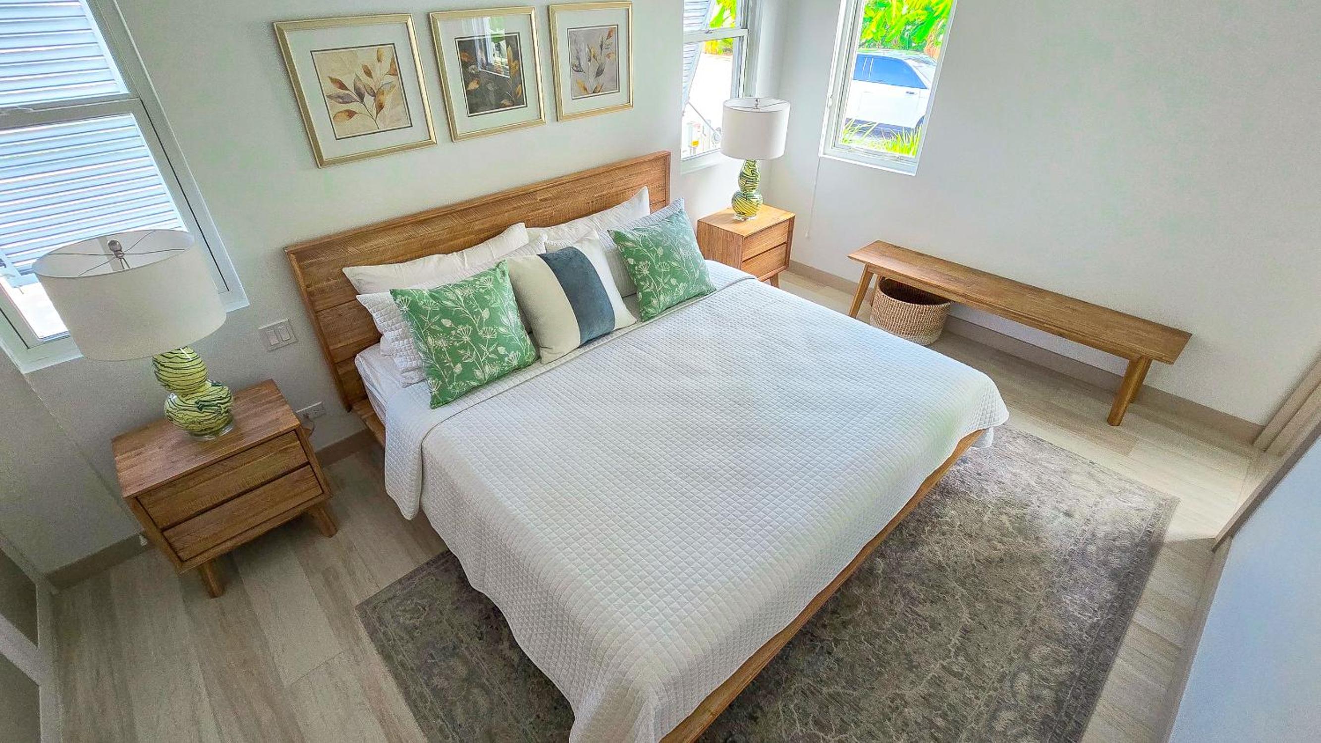 Three-Bedroom Villa photo 1