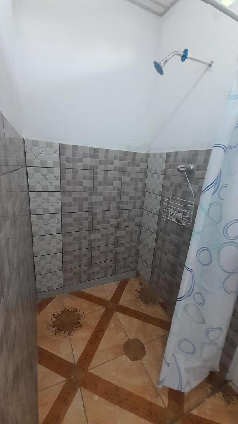 Basic Triple Room photo 3