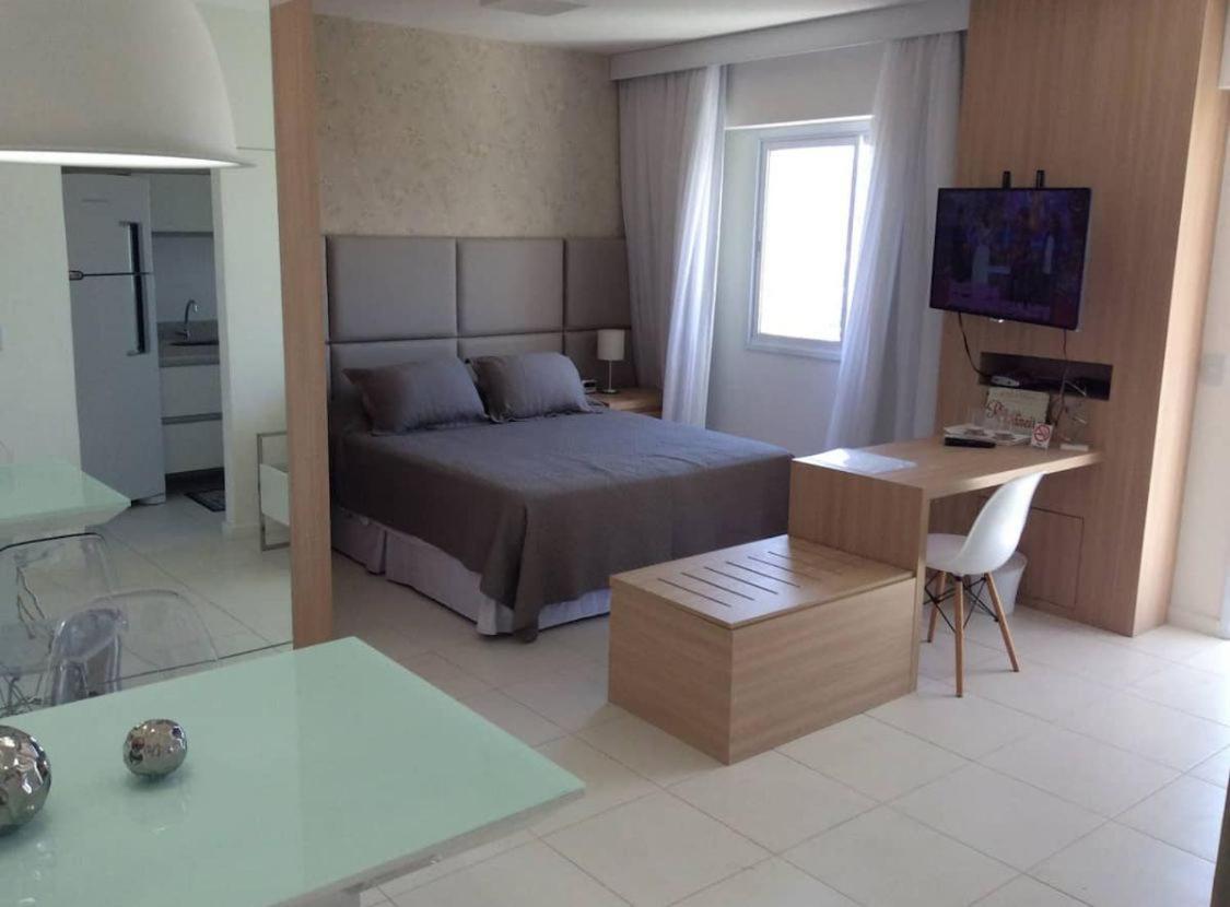 Apartment with Lake View