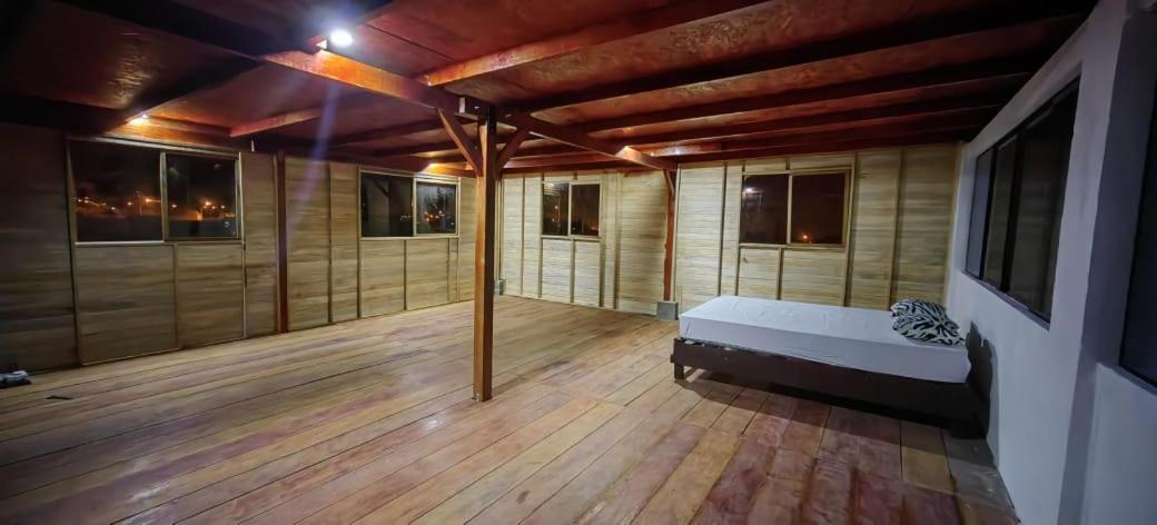 One-Bedroom House photo 1