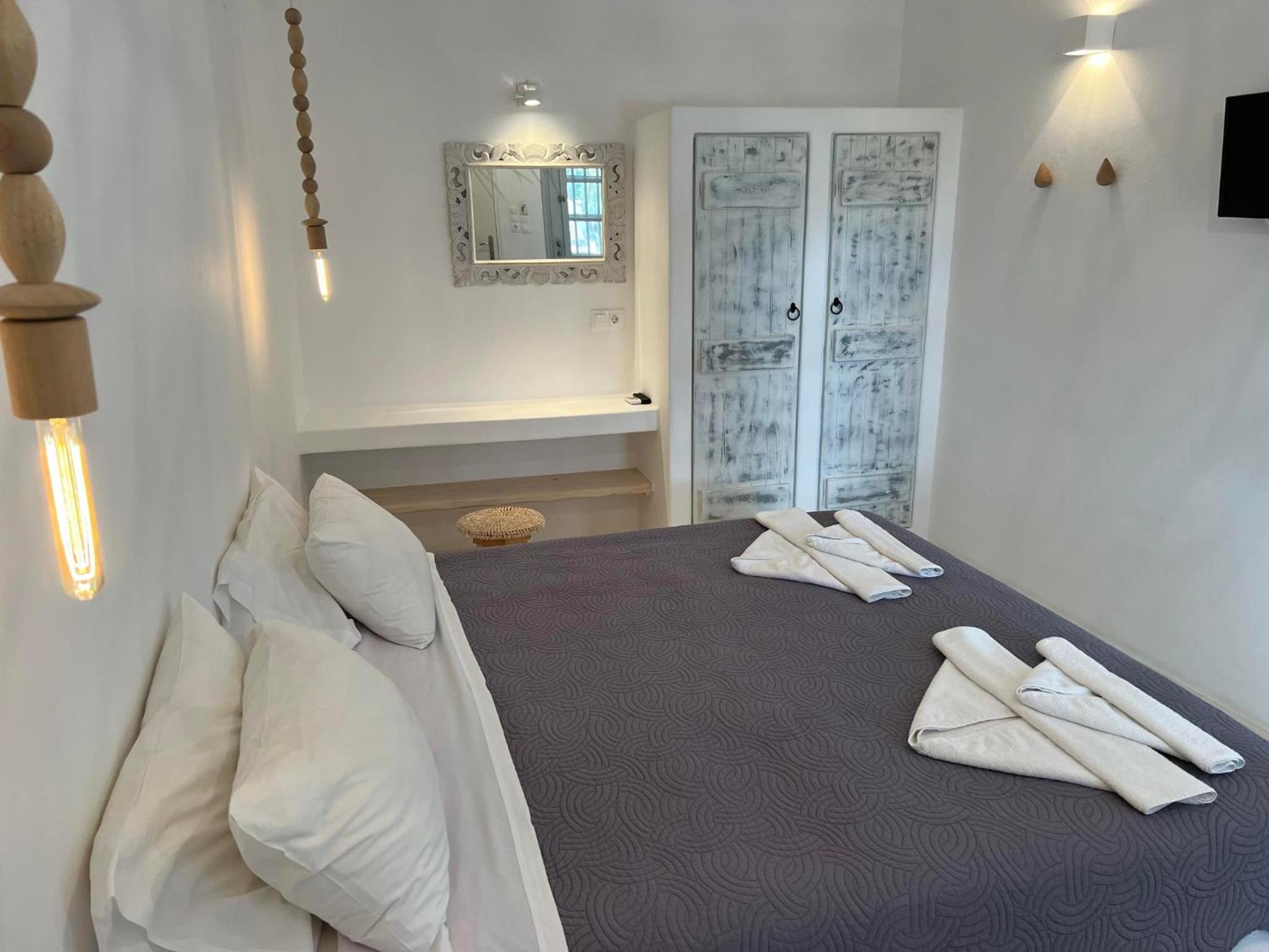 Apartment with Garden View