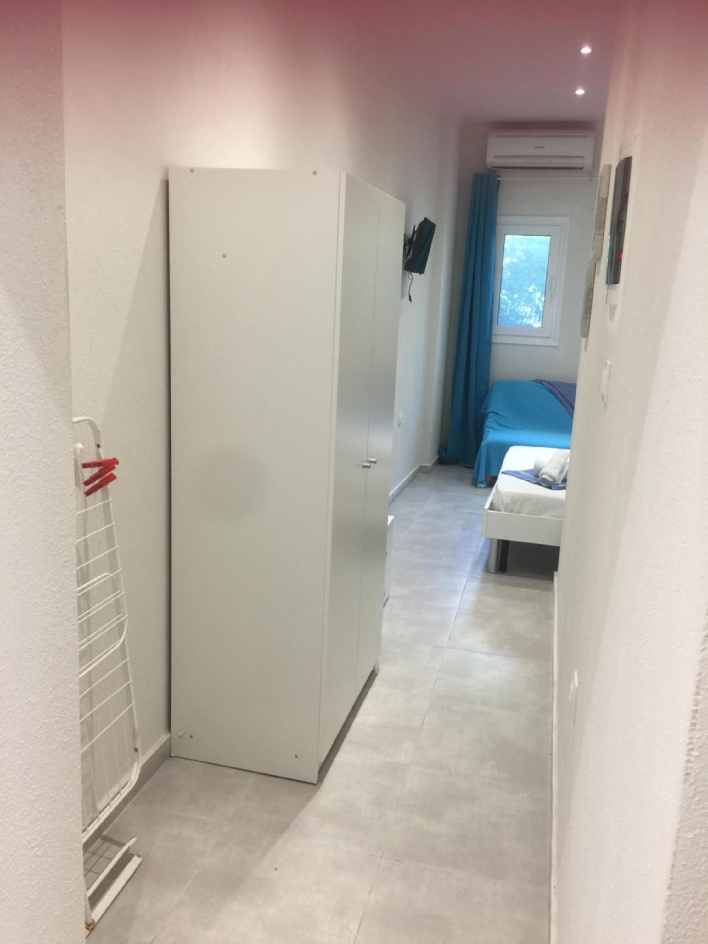 Deluxe Double Room (2 Adults + 1 Child)