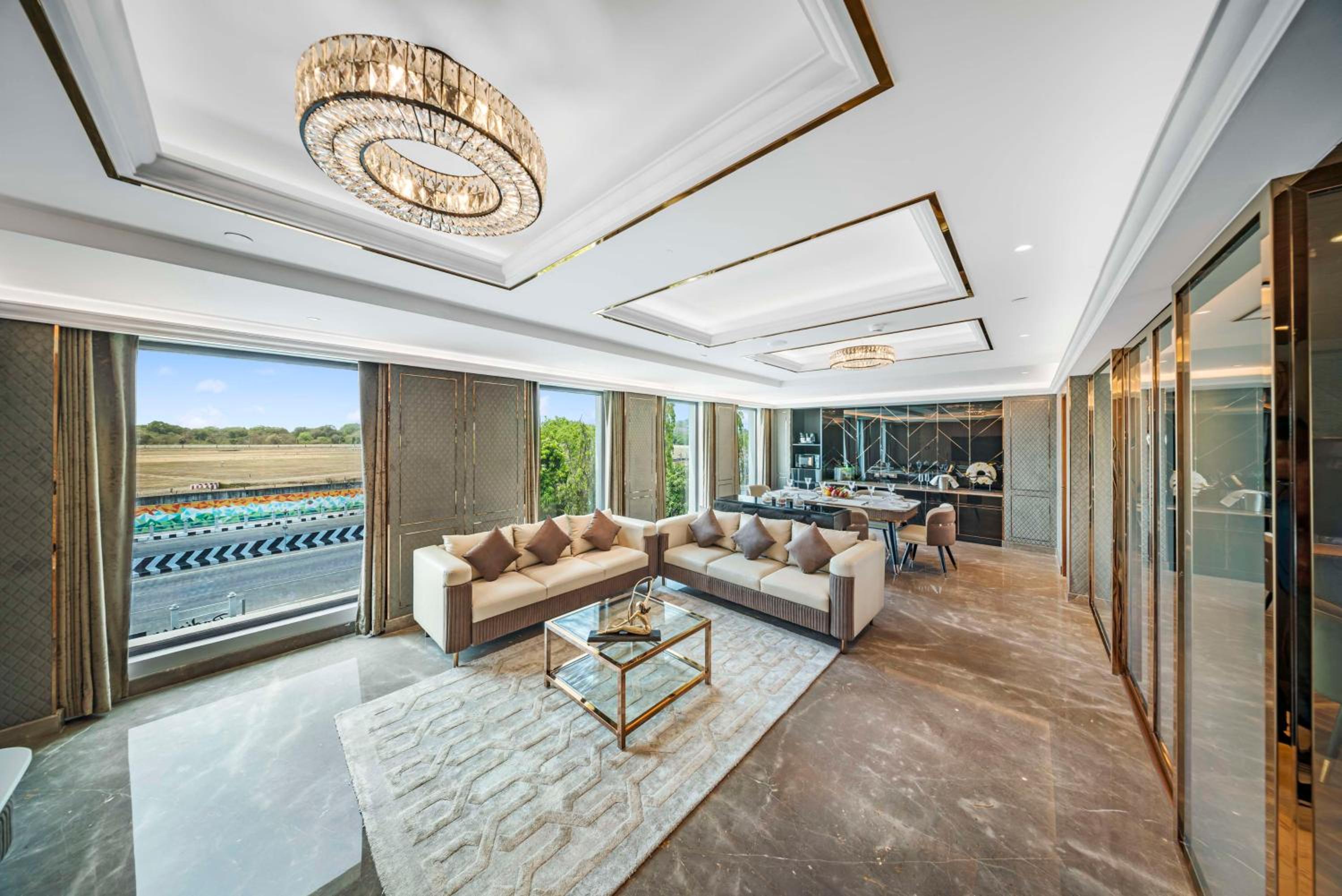 Presidential PentHouse Suite with Airport Transfers and Club Lounge access