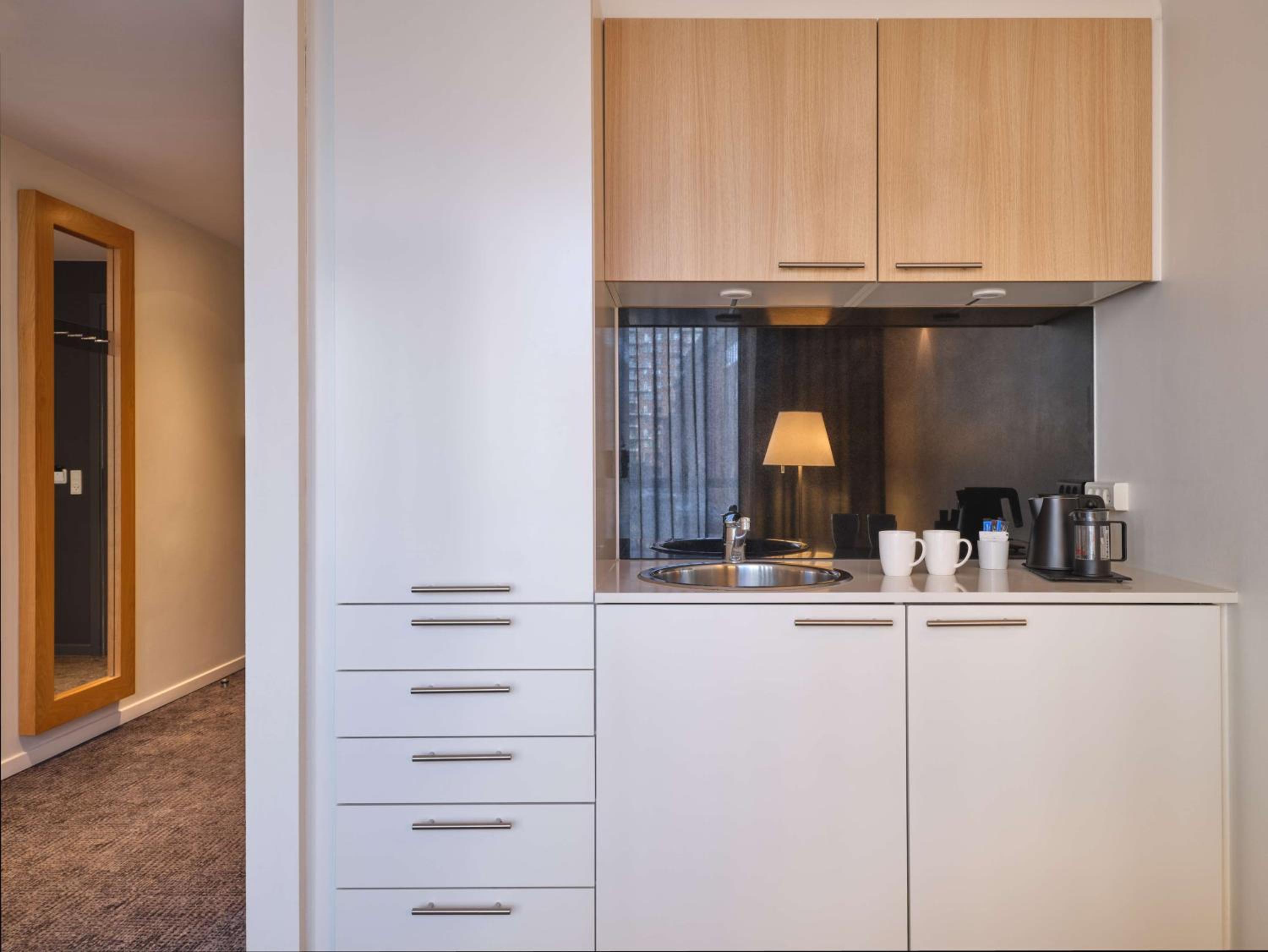 Three-Bedroom Interconnecting Apartment
