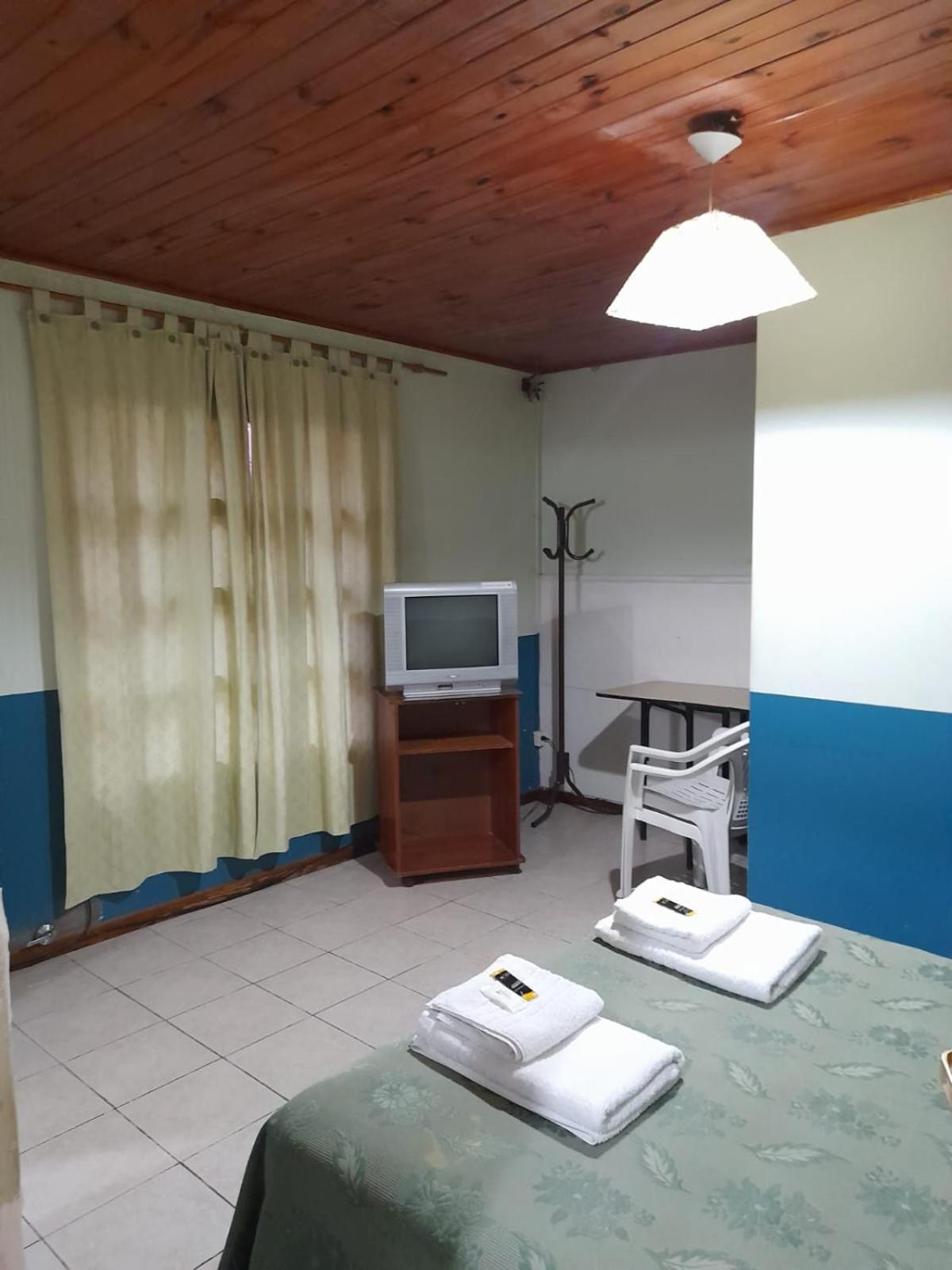 Double Room with Private Bathroom photo 1