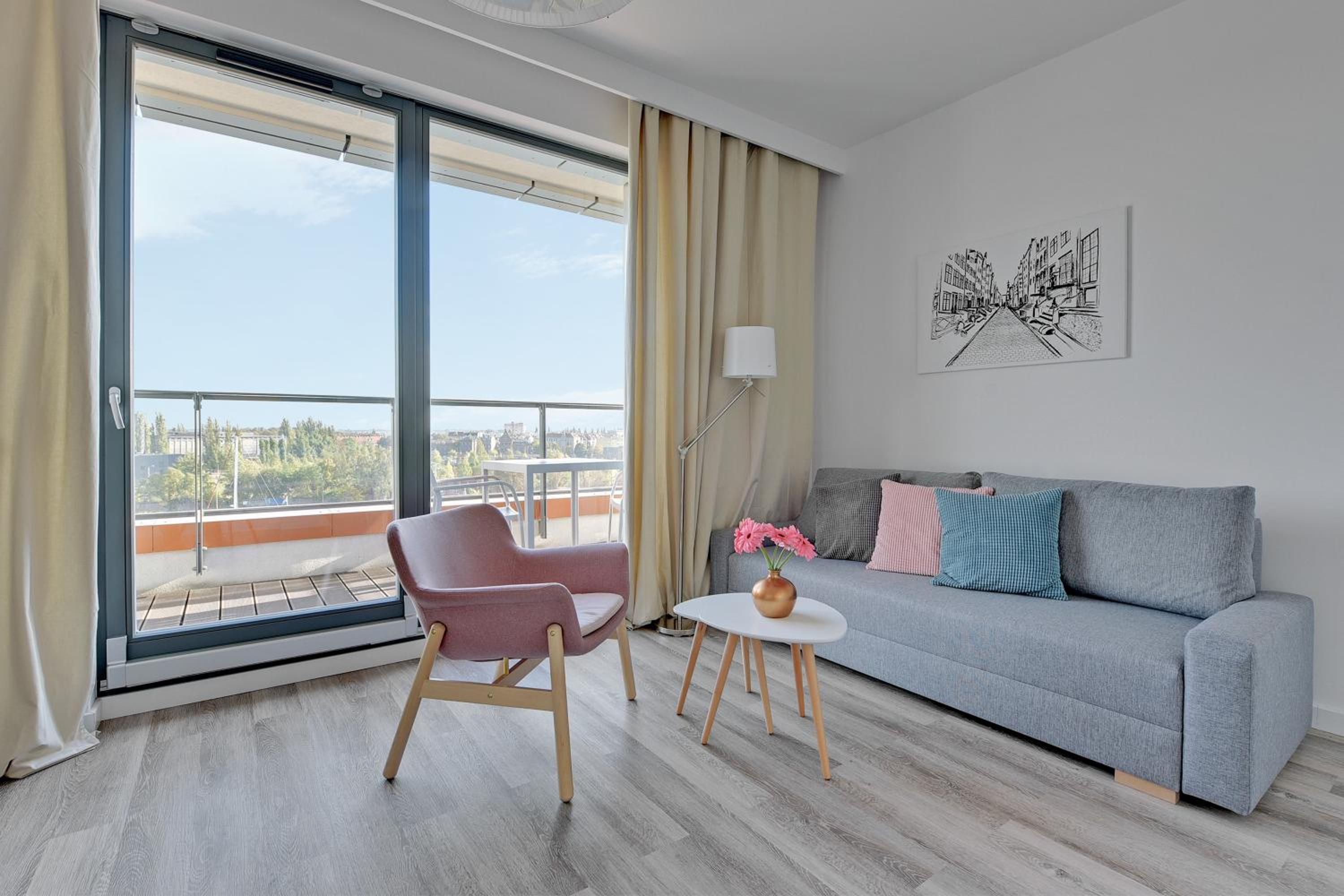 One-Bedroom Apartment with River View photo 1