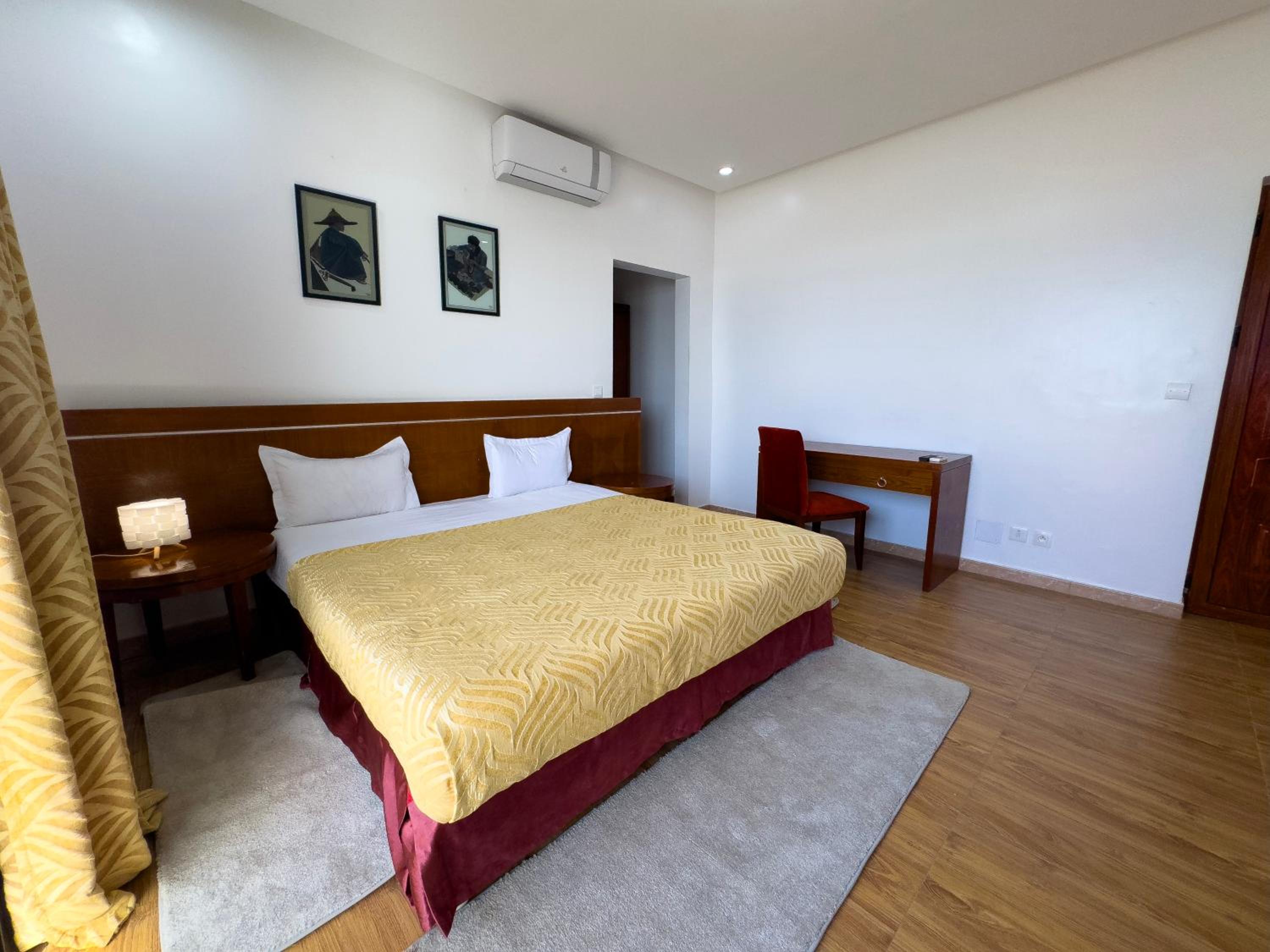 Deluxe Apartment photo 3