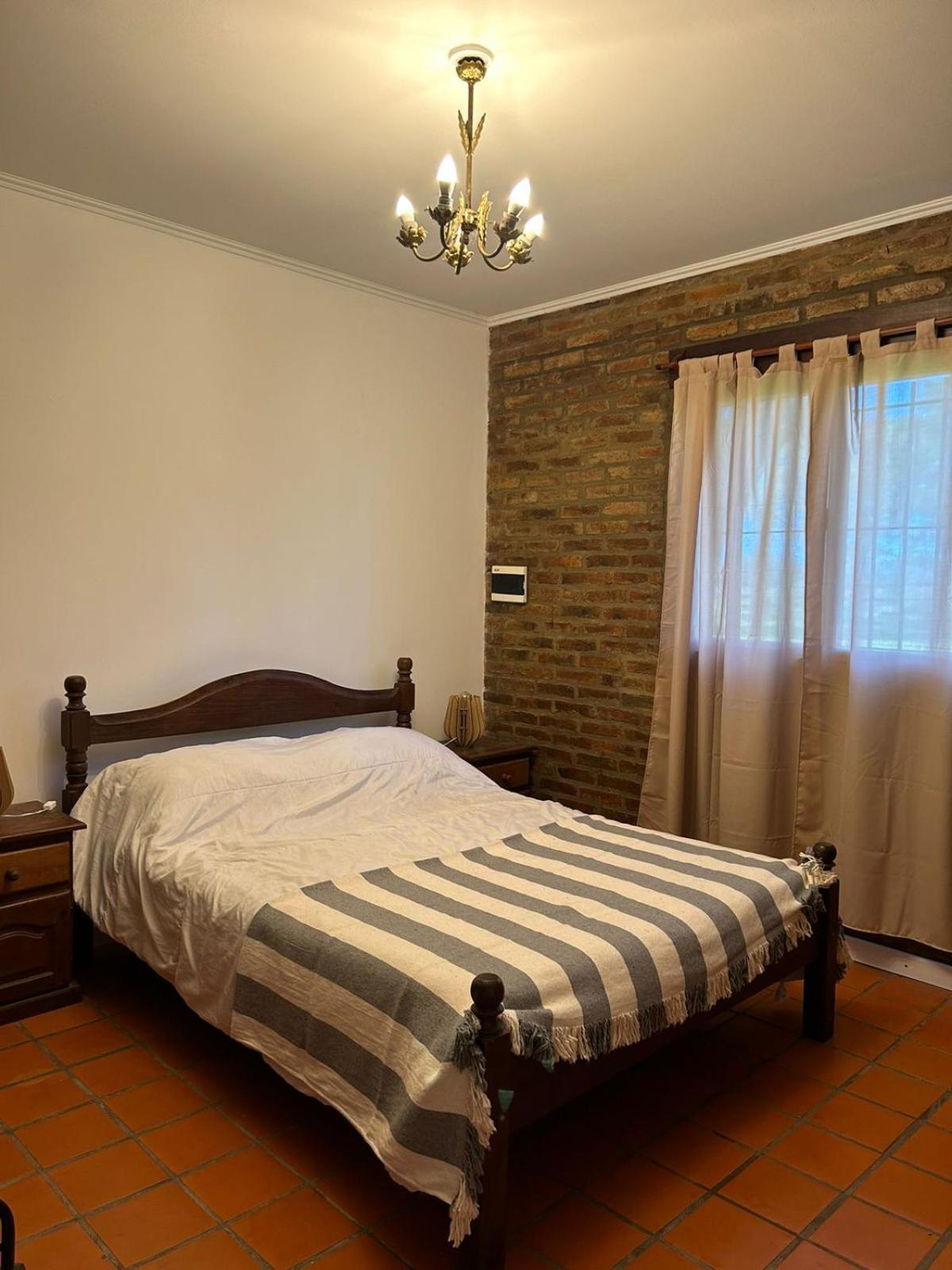 One-Bedroom House photo 1