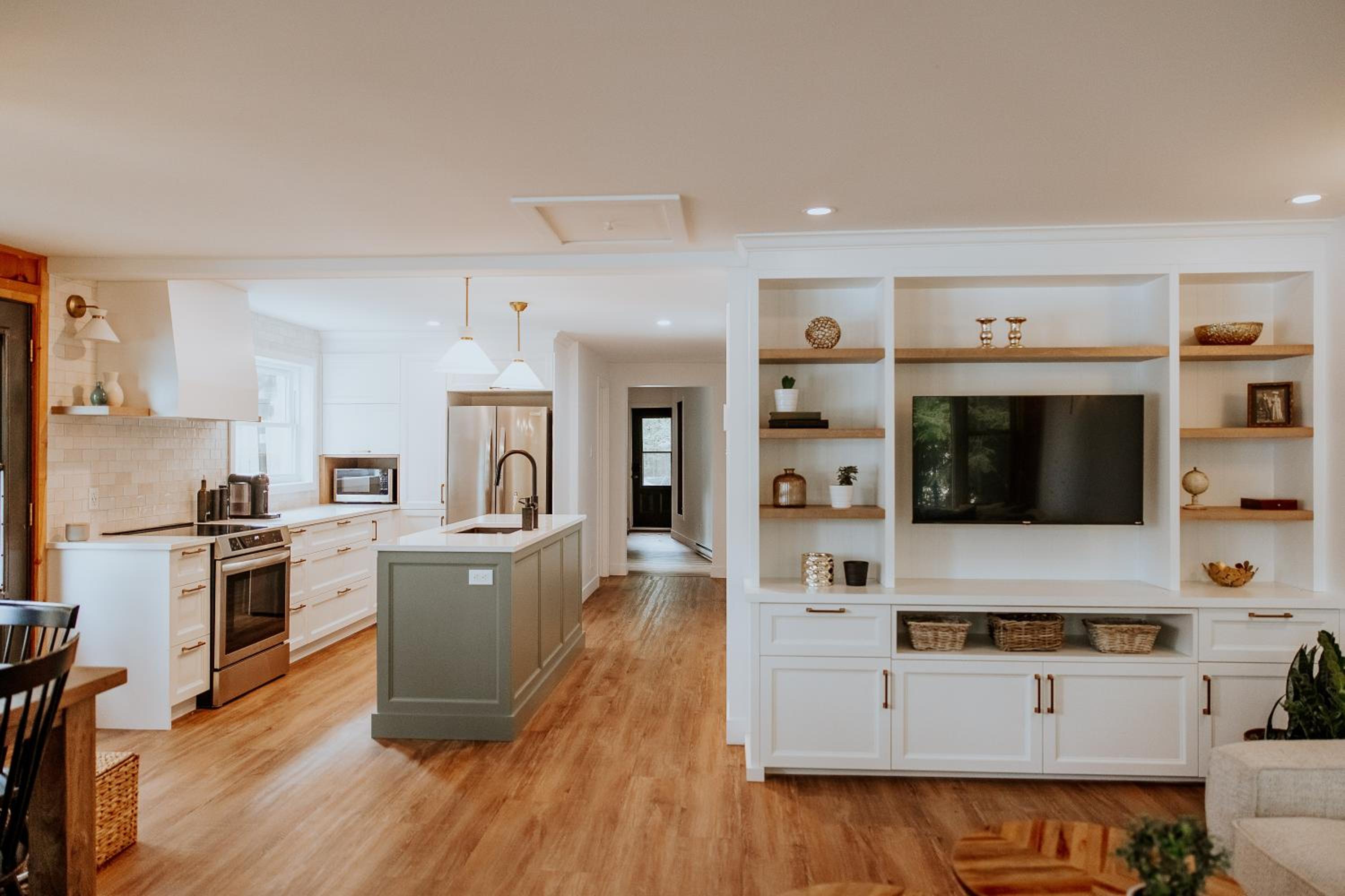 Three-Bedroom Chalet photo 2
