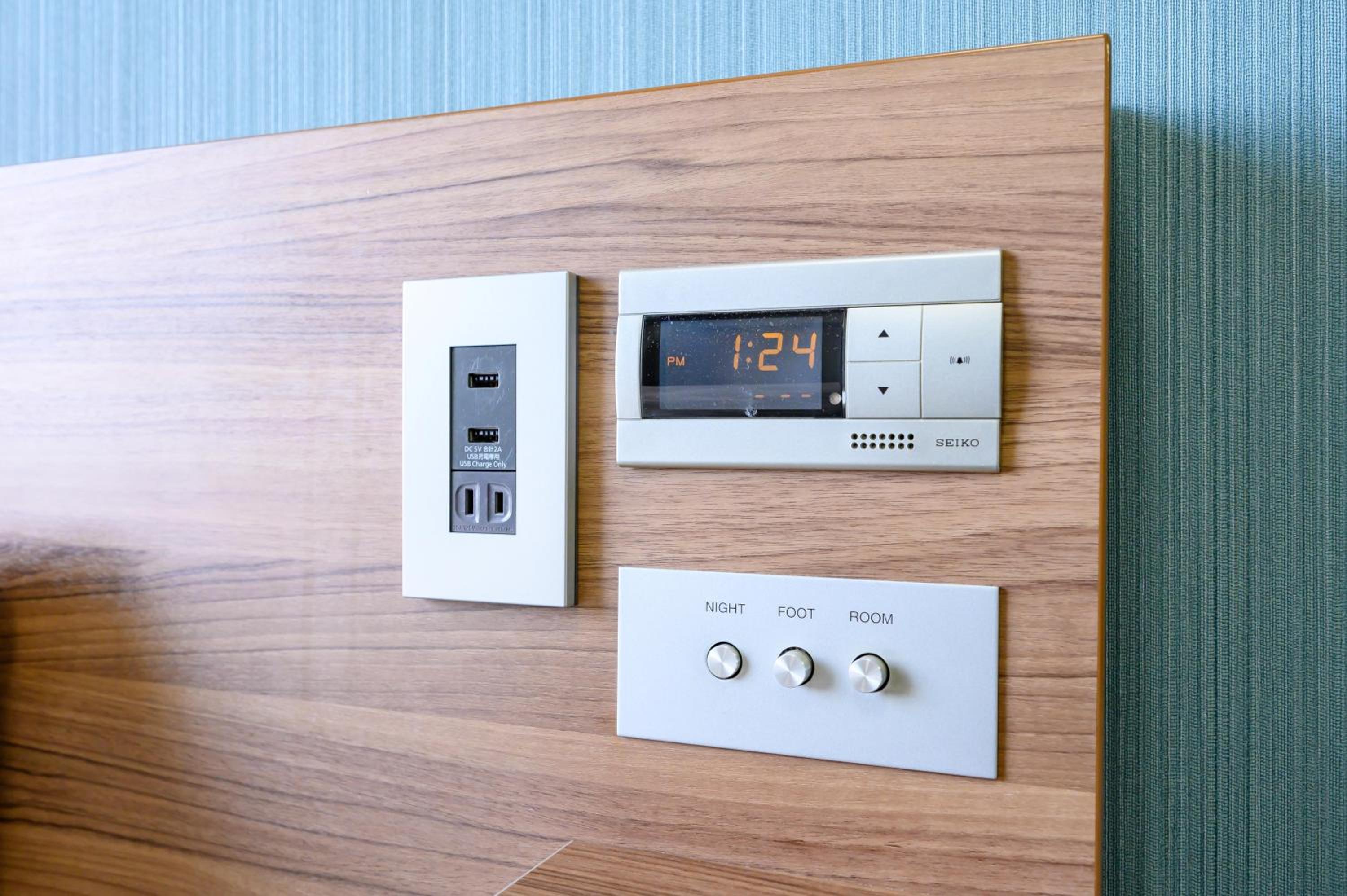 Economy Double Room - Non-Smoking - Photo 11