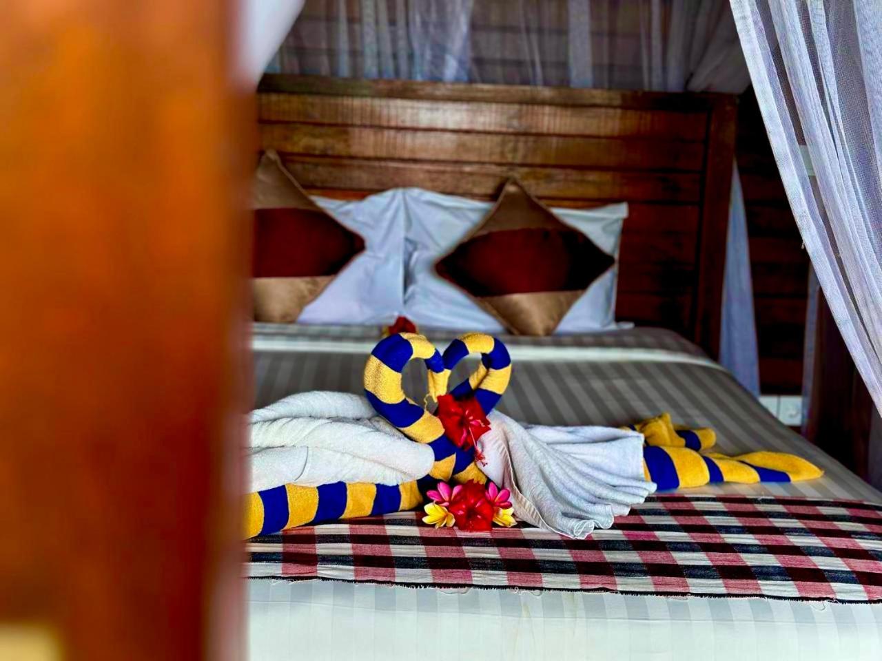 Deluxe Room - Photo 8