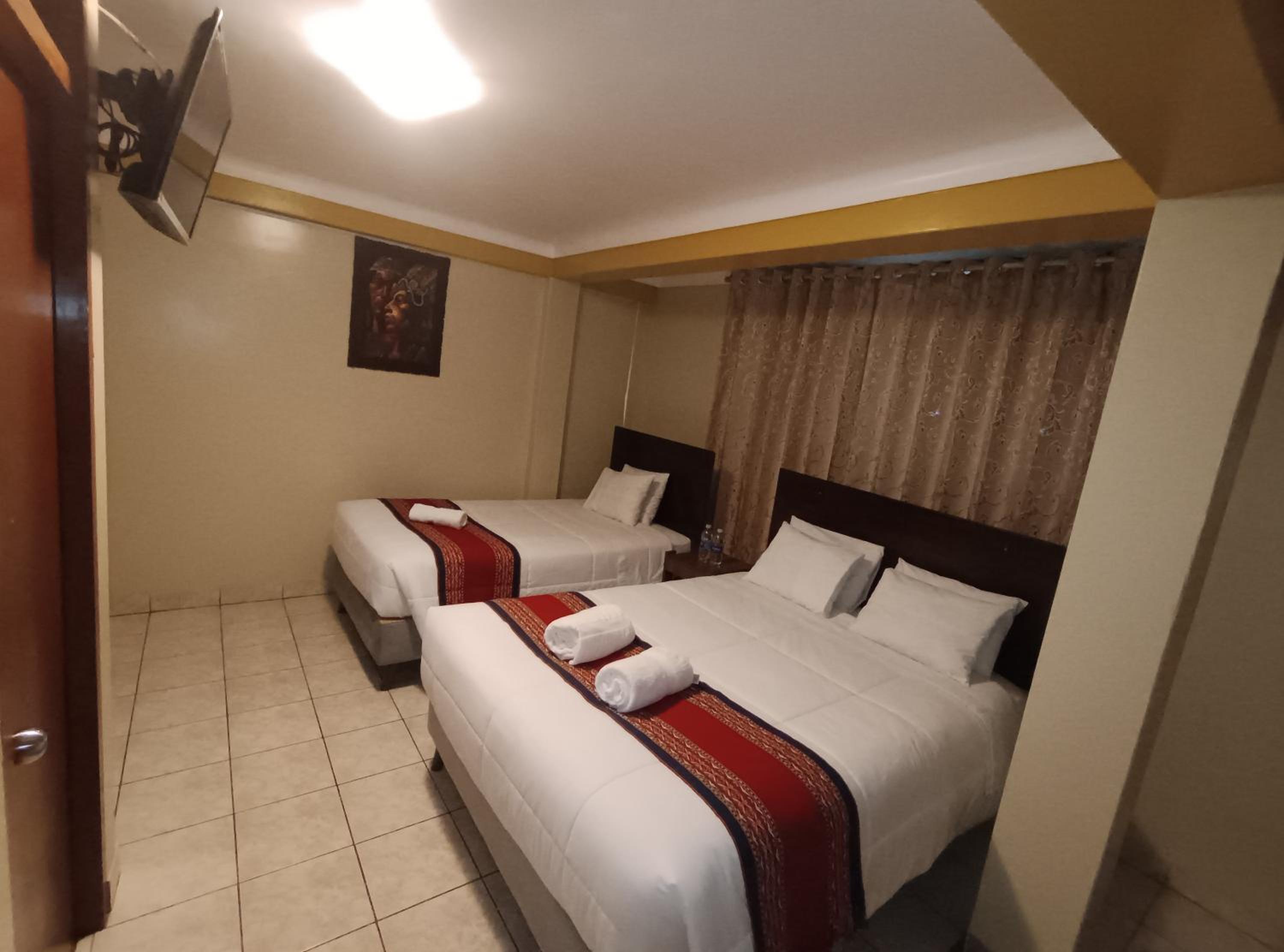 Quadruple Room With Private Bathroom photo 2