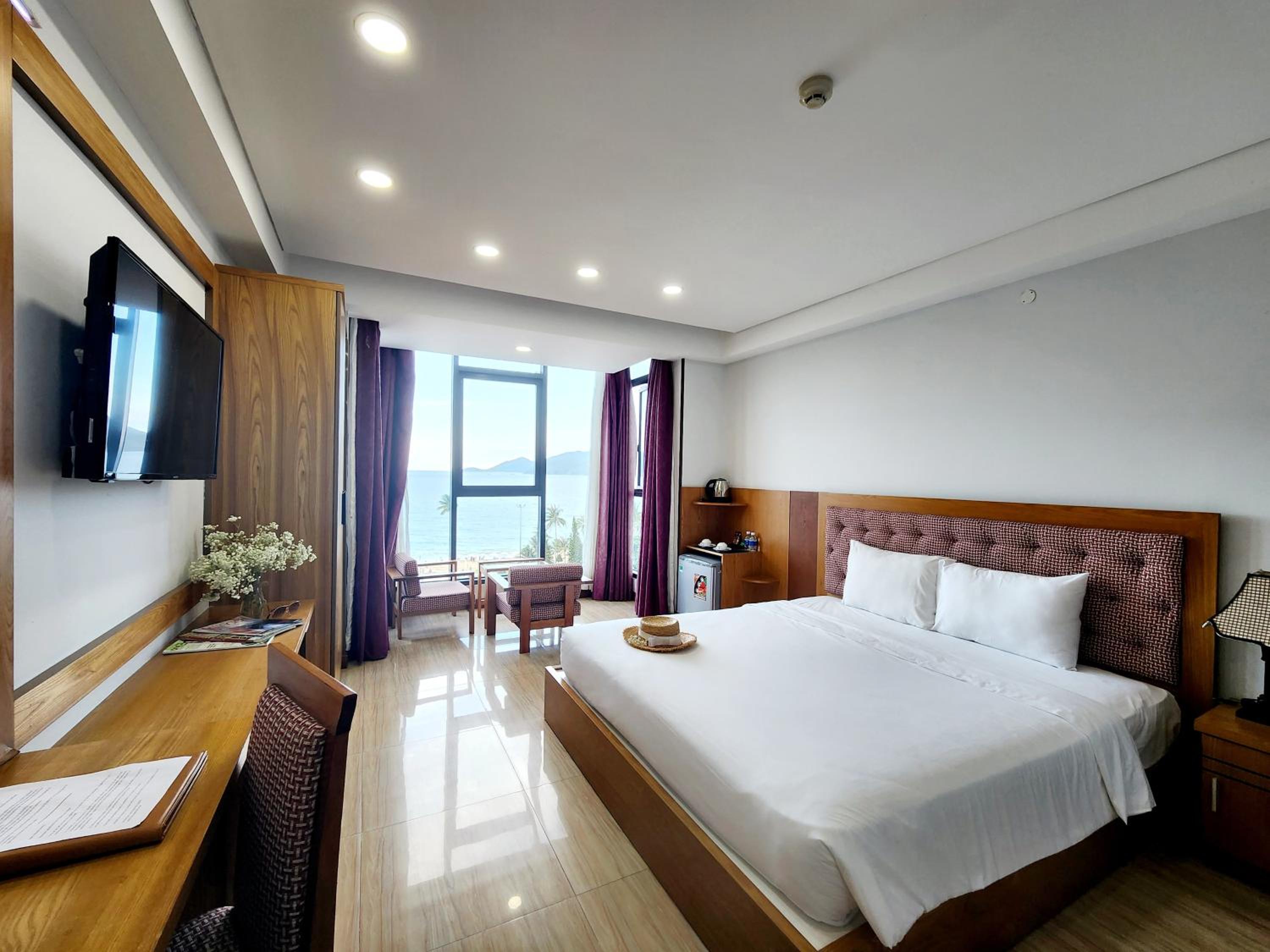 Premier Double or Twin Room with Ocean View