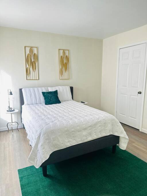 Two-Bedroom Apartment photo 1