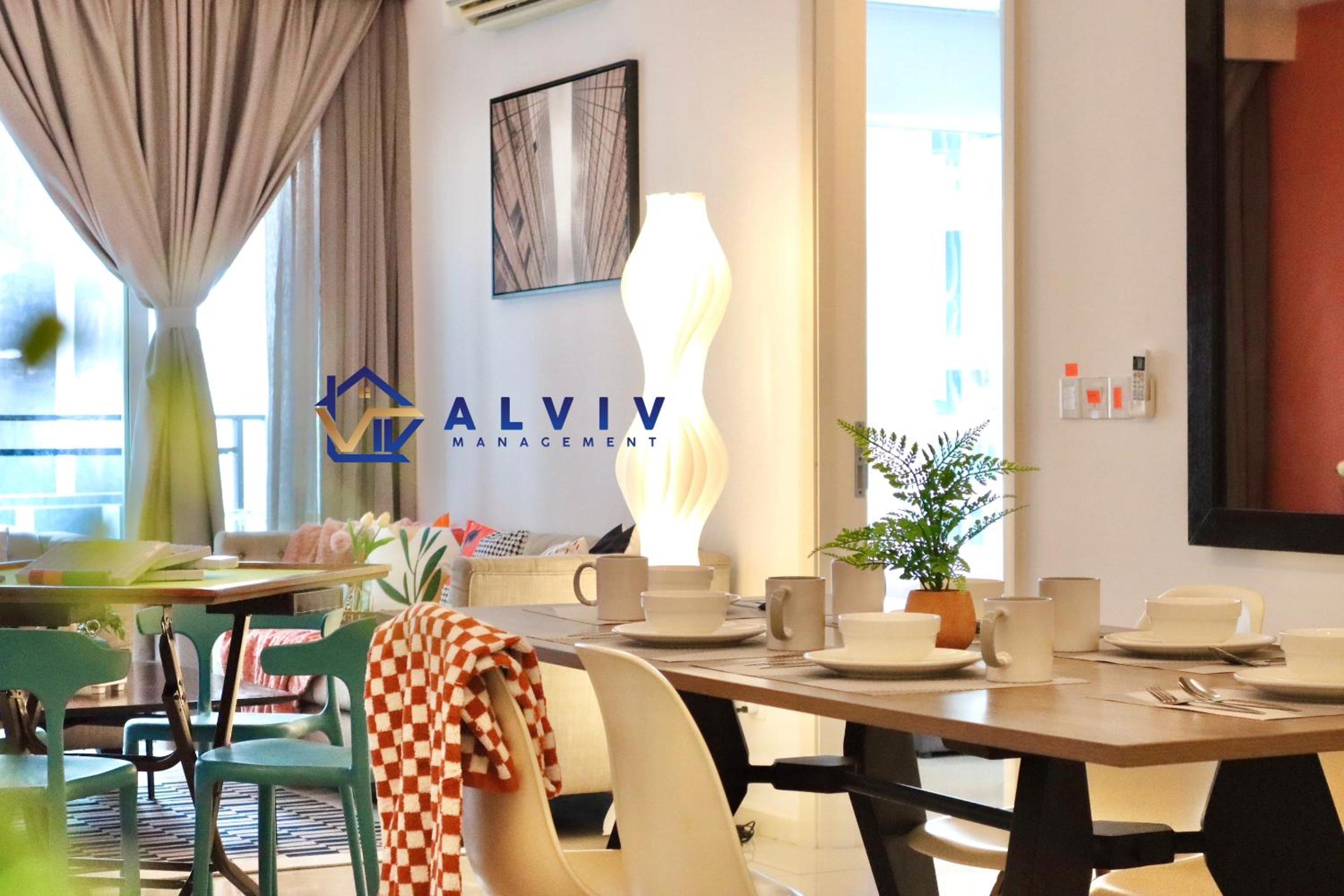 Three-Bedroom Apartment - High Floor - Photo 4
