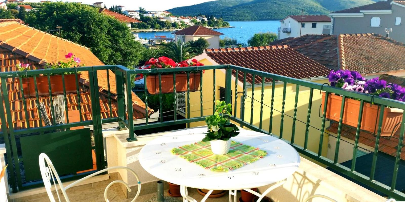 Studio Apartment with Sea View photo 3