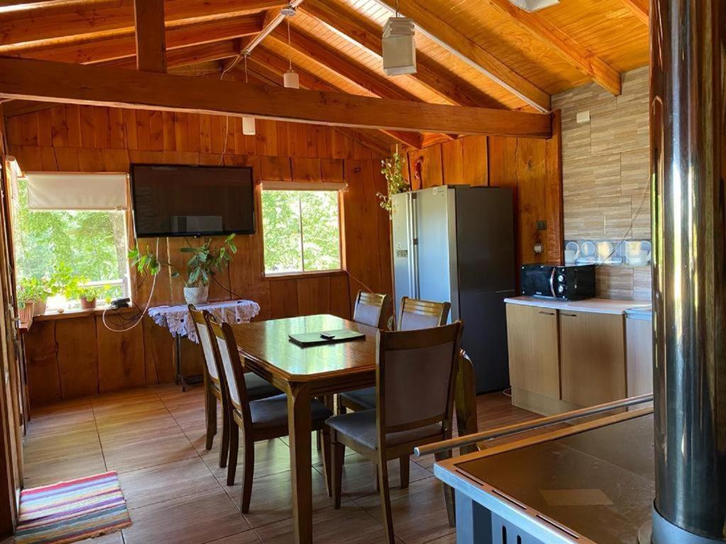 Three-Bedroom House photo 2