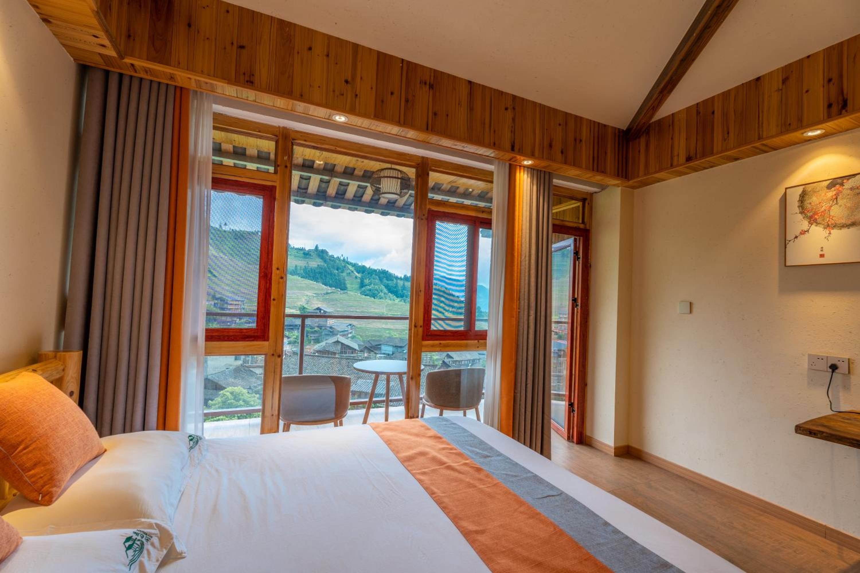 Twin Room with Balcony photo 3