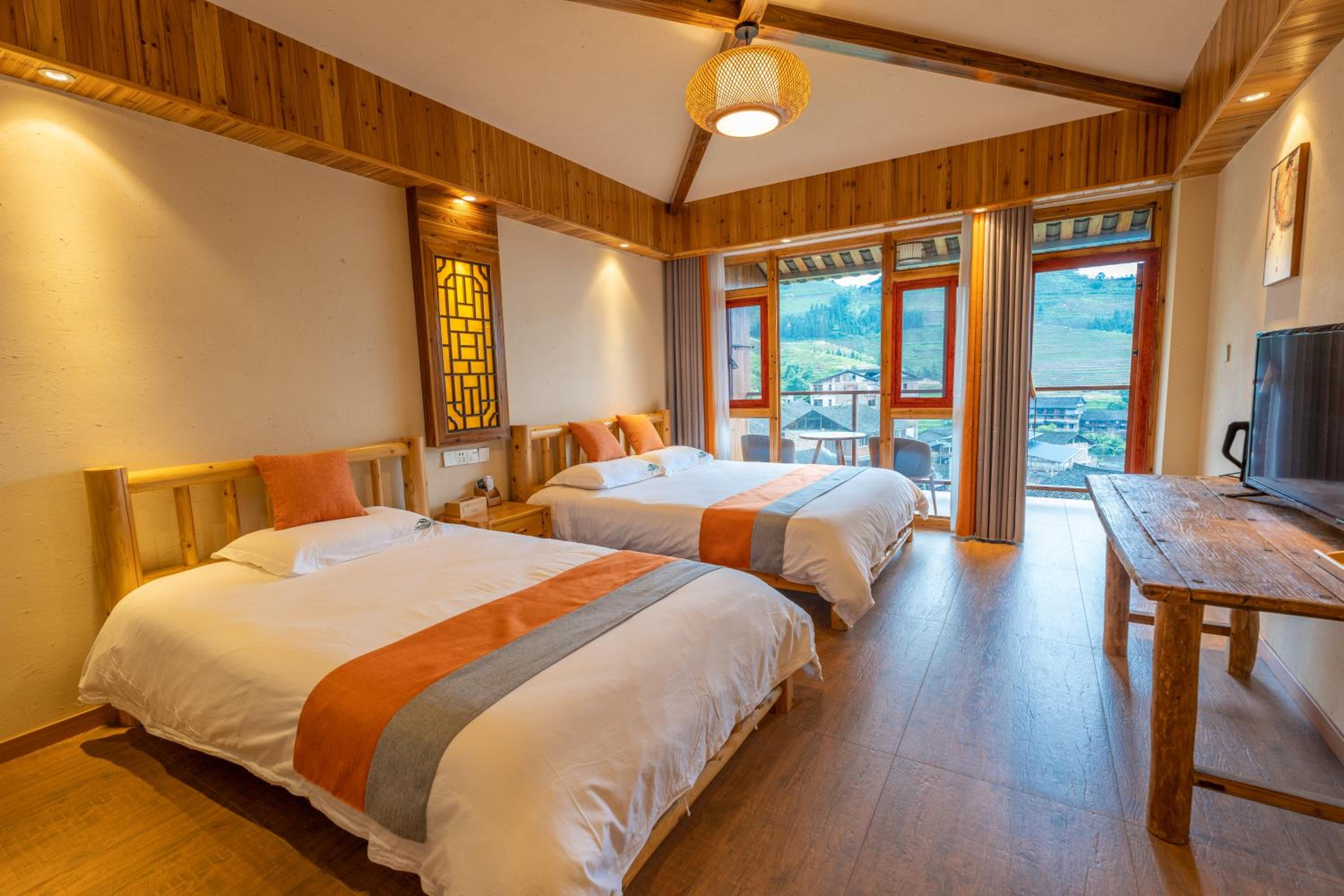 Twin Room with Balcony photo 2